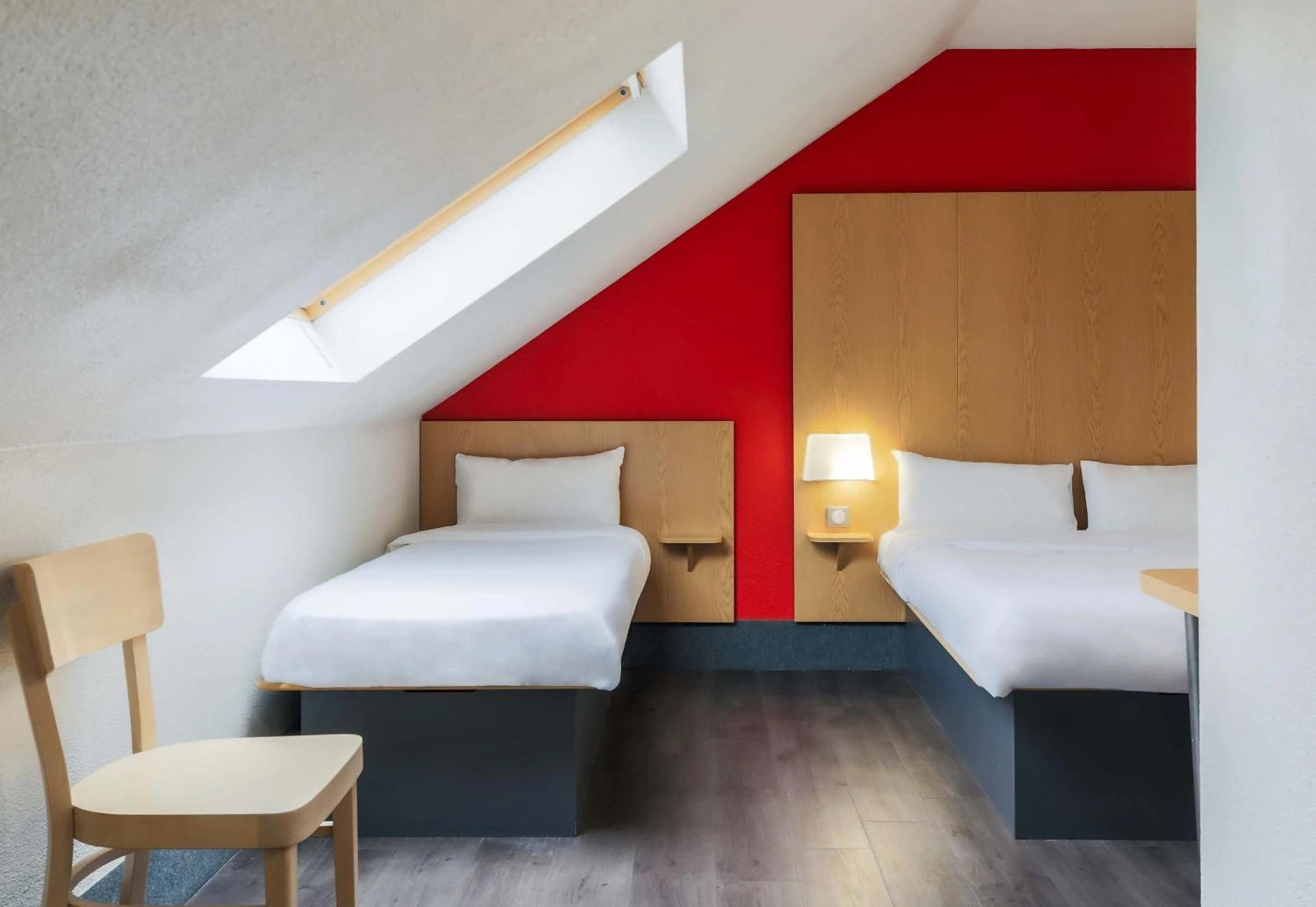 Chambre disponible pour un séminaire d'entreprise à B&B HOTEL Verdun - Fontenay-sous-Bois
