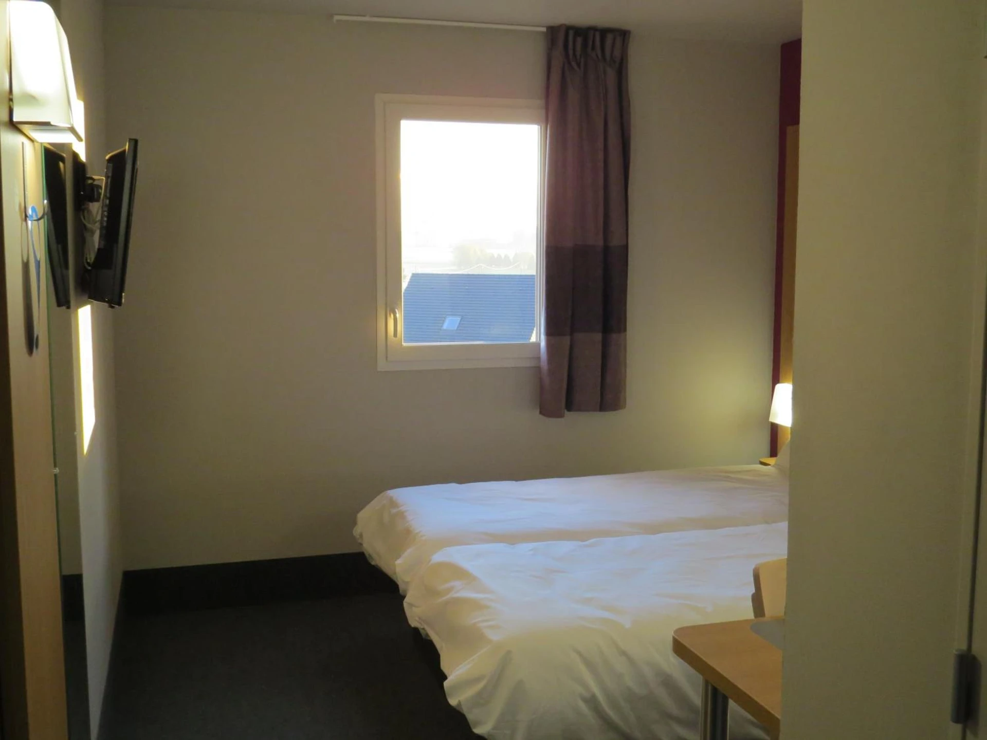 Chambre disponible pour un séminaire d'entreprise à B&B HOTEL Yvetot - Yvetot