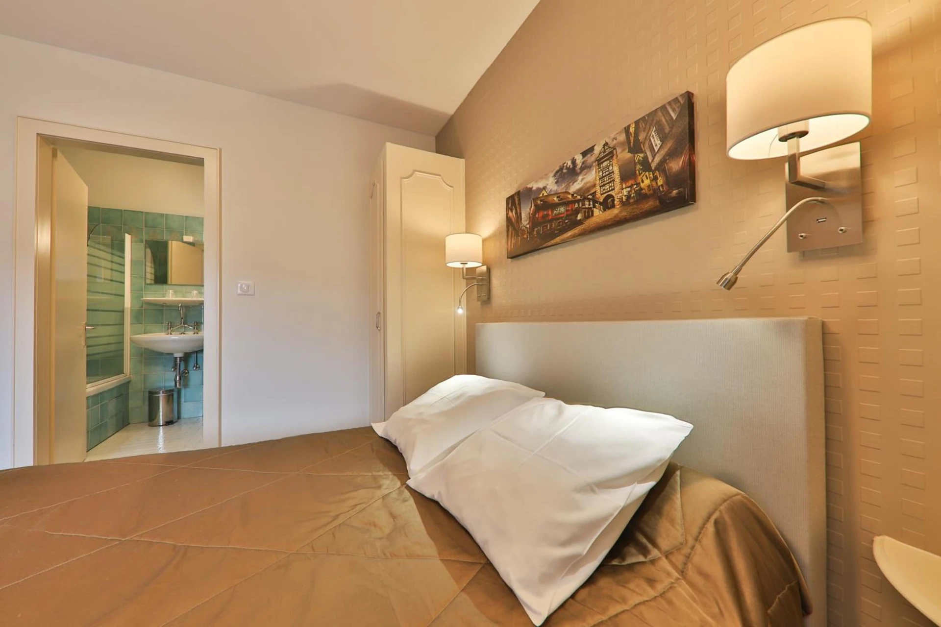 Chambre disponible pour un séminaire d'entreprise à Hôtel Bar Des Vosges - Munster