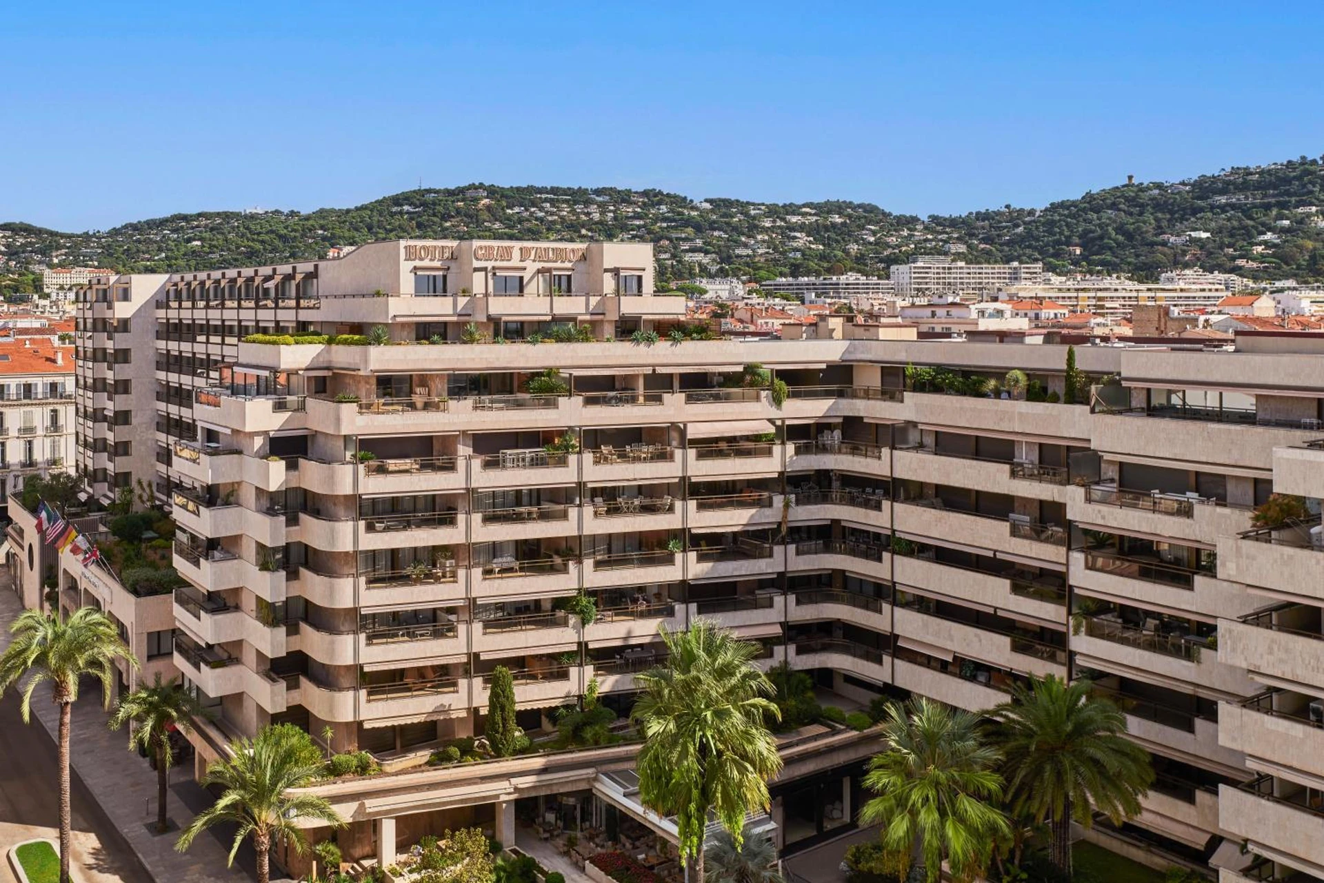 Salle de séminaire à Hôtel Barrière Le Gray d'Albion - Organiser un événement professionnel à Cannes