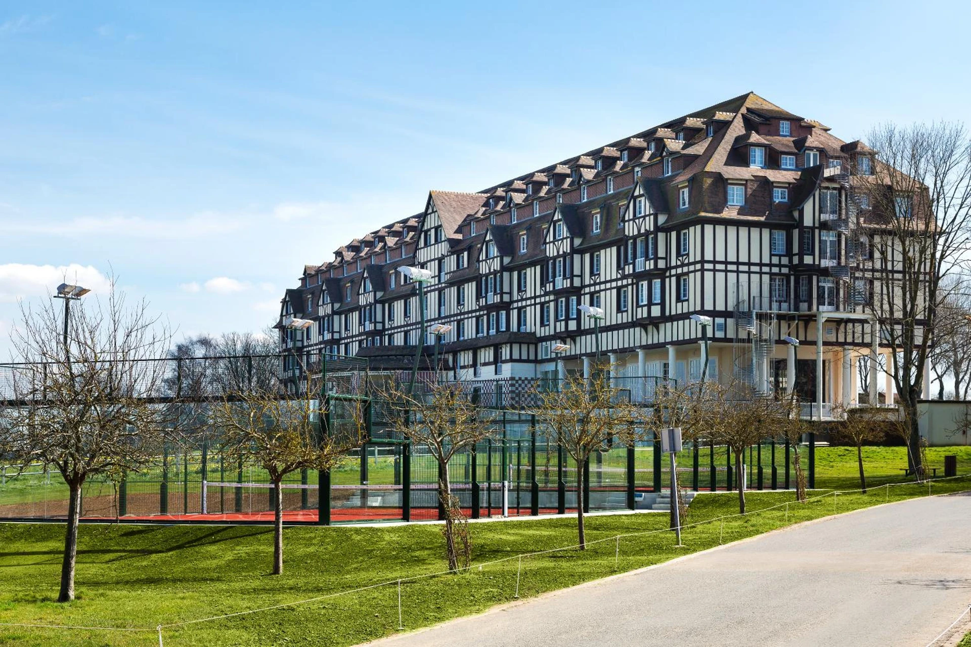 Ambiance de travail pour séminaire d'entreprise à Hôtel Barrière L'Hôtel du Golf - Deauville