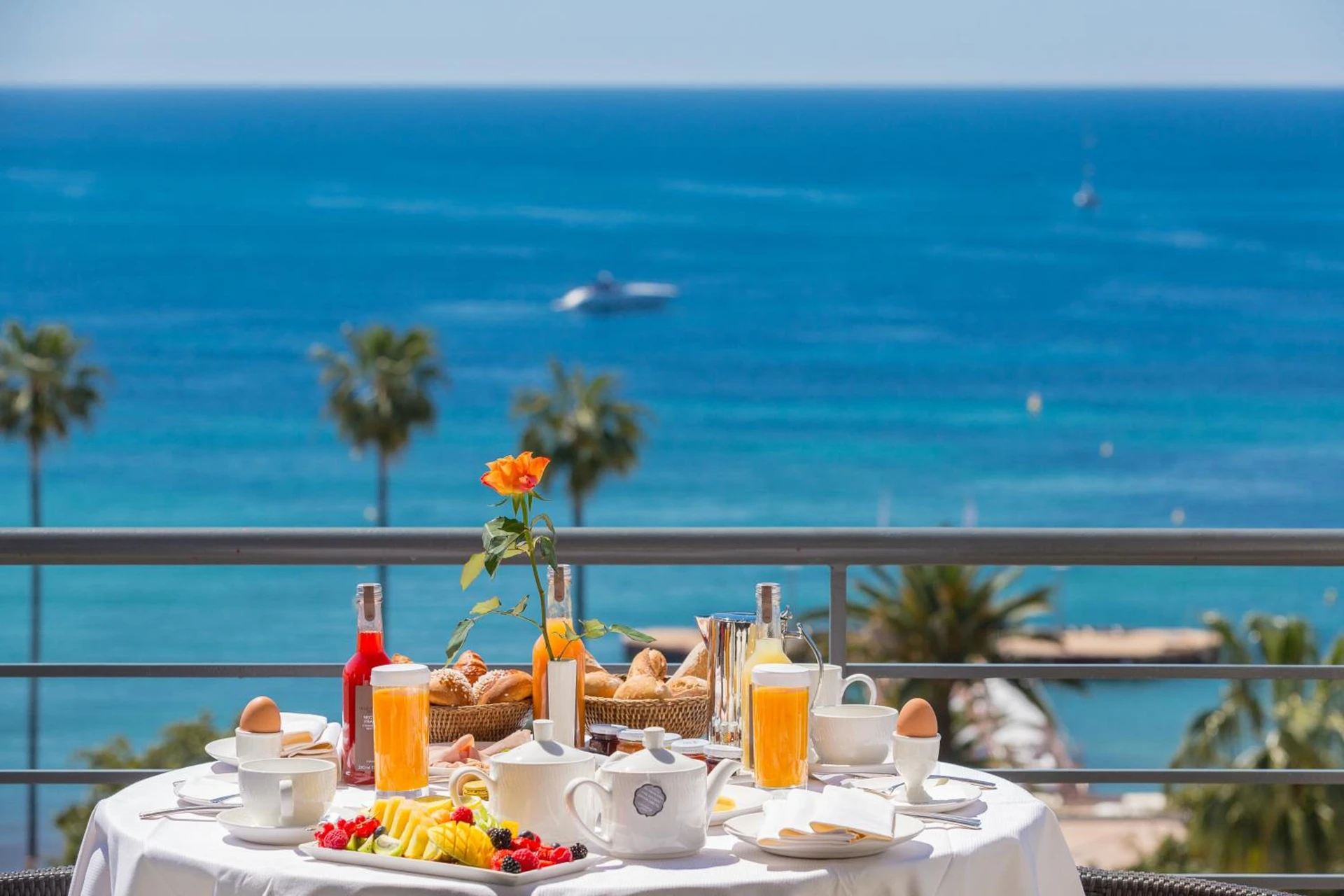Lieu convivial pour un séminaire d'entreprise à Hôtel Barrière Le Majestic Cannes - Cannes - En savoir plus 