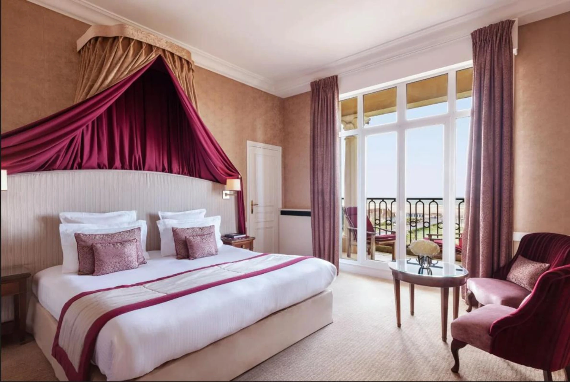 Organiser un séminaire d'entreprise : Hôtel Barrière Le Royal Deauville à deauville