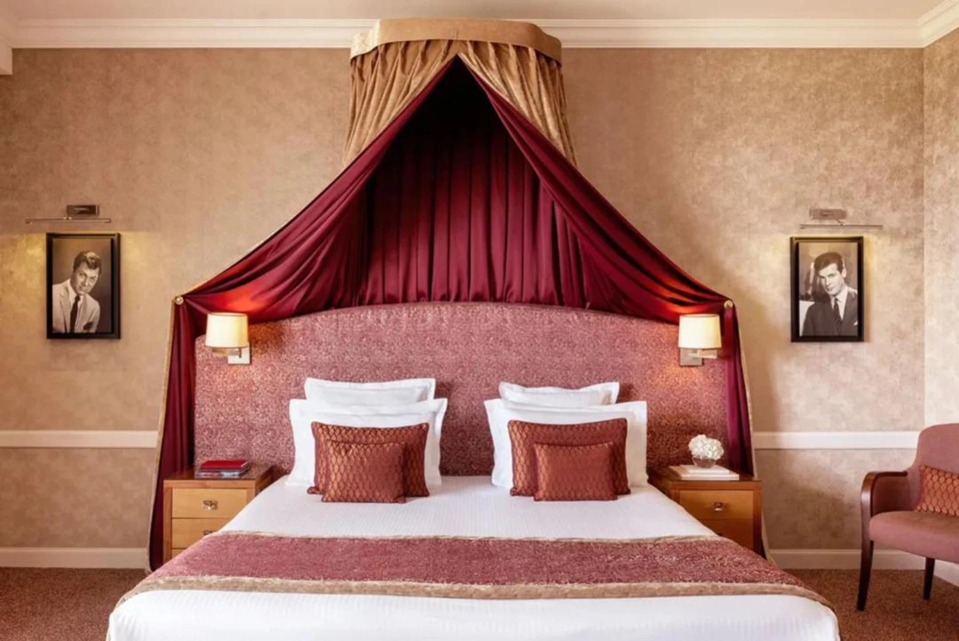 Chambre disponible pour un séminaire d'entreprise à Hôtel Barrière Le Royal Deauville - Deauville