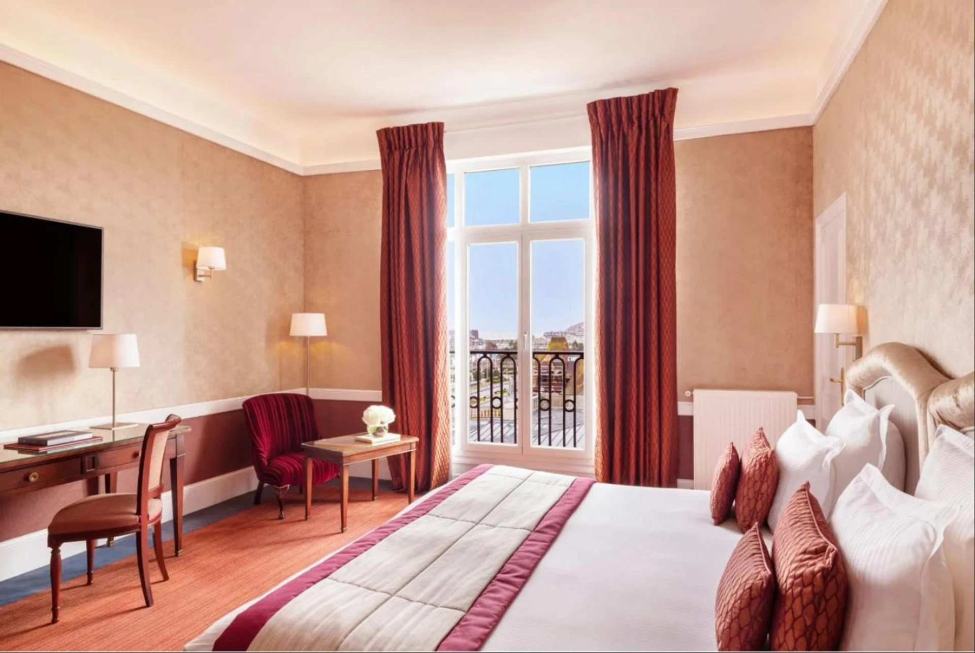 Magnifique chambre pour un séminaire d'entreprise à Hôtel Barrière Le Royal Deauville - Deauville