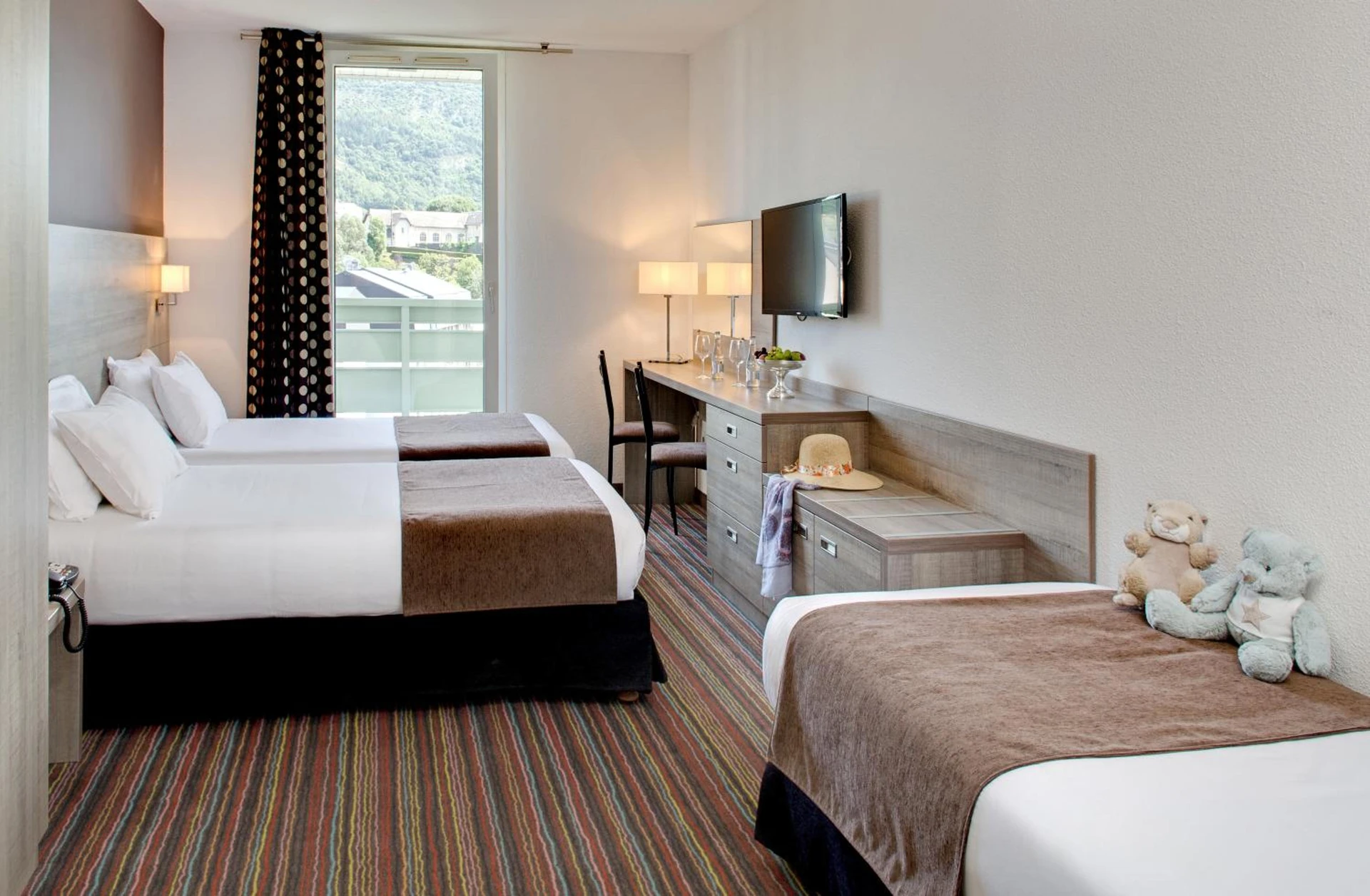 Magnifique chambre pour un séminaire d'entreprise à Hôtel Beau Site - Lourdes