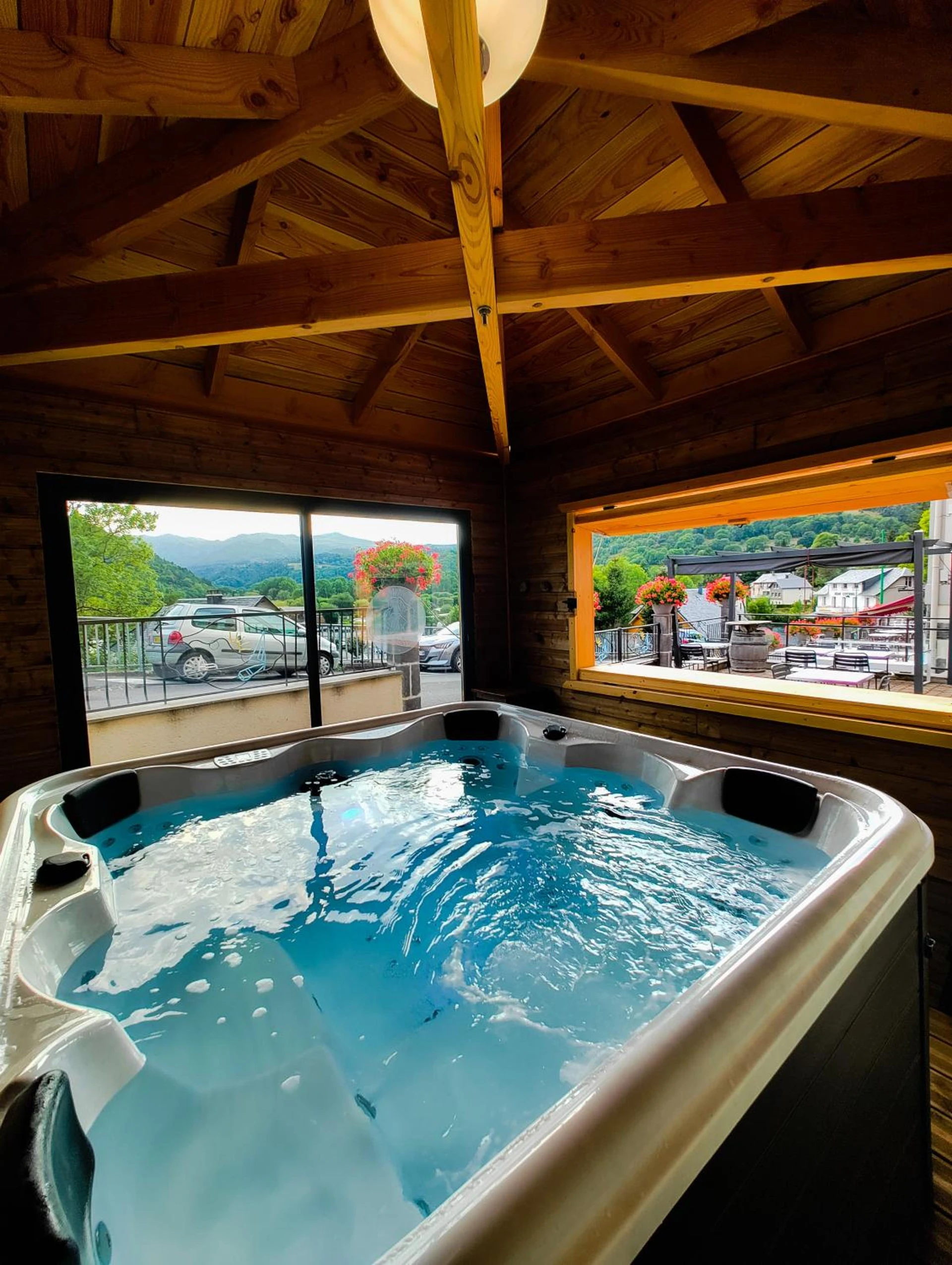 Chambre à Logis Hôtel Le Beau Site - Organiser un séminaire d'entreprise à Chambon-sur-Lac