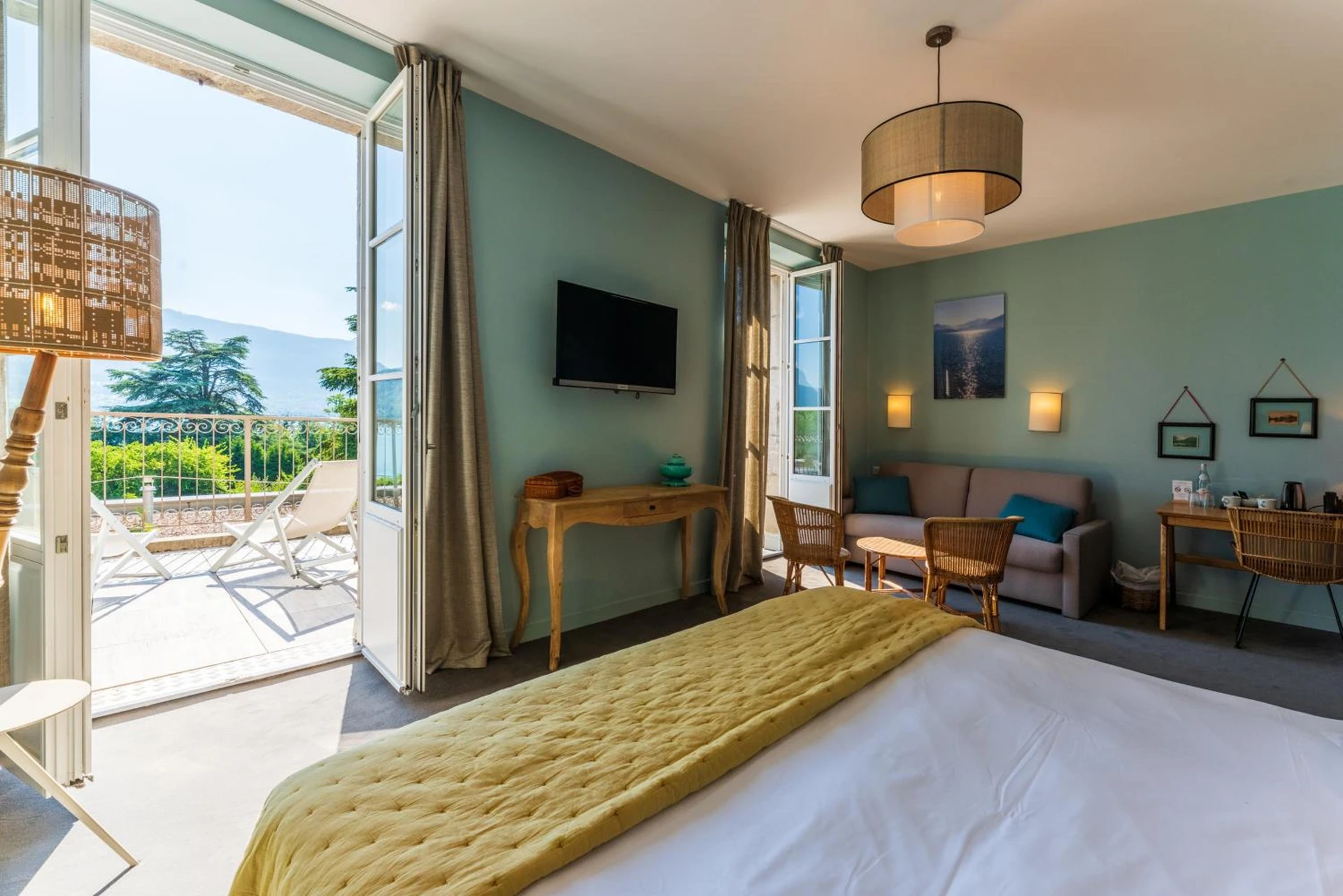 Chambre disponible pour un séminaire d'entreprise à Hôtel Beau Site Talloires B SPA - Talloires