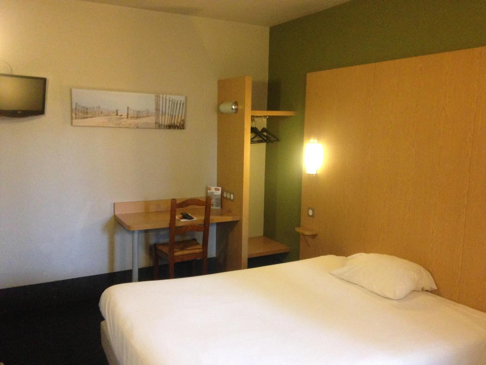Chambre disponible pour un séminaire d'entreprise à Hotel Bel Alp Manosque - Manosque
