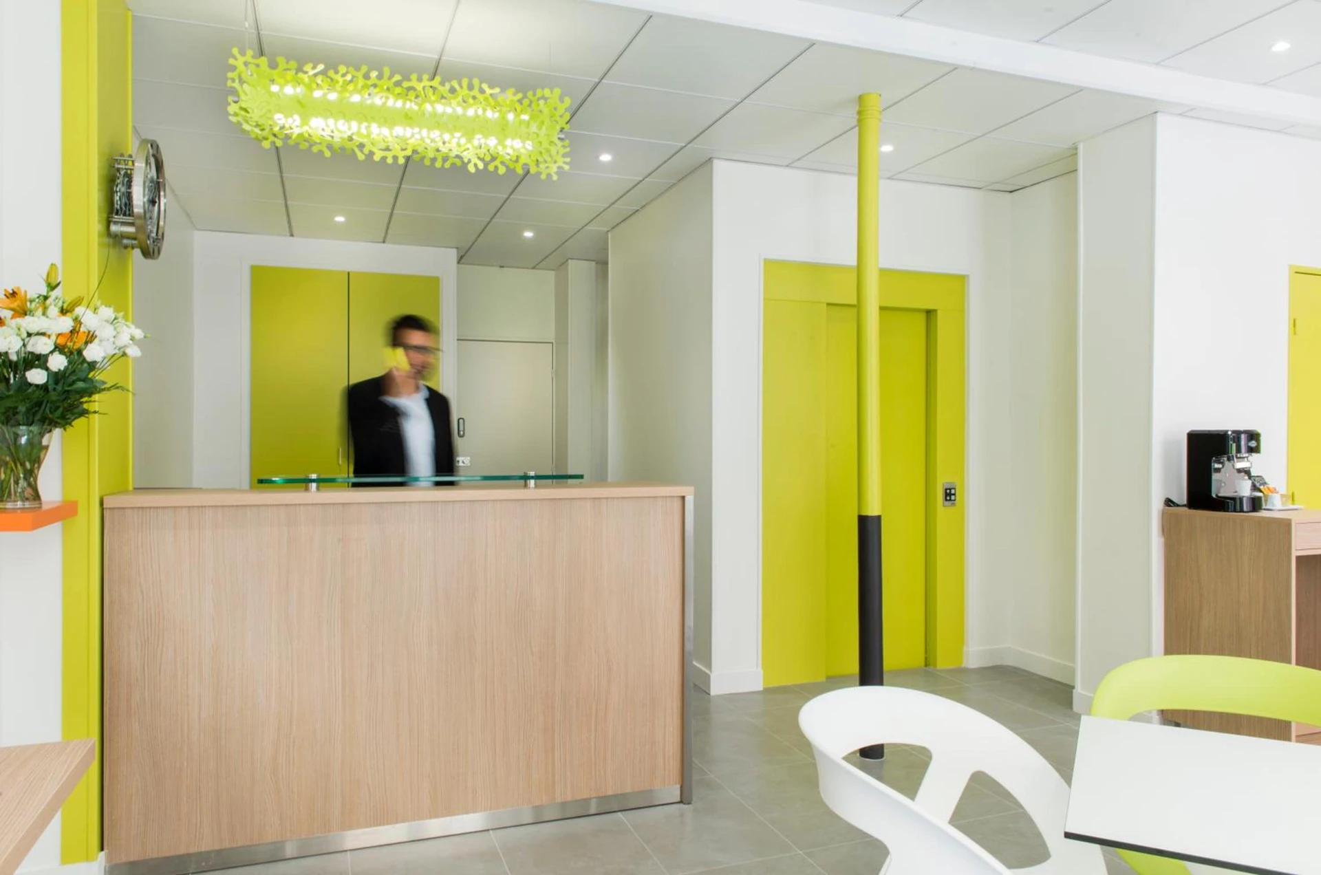 Organiser un séminaire d'entreprise : Hotel Bel Oranger Gare de Lyon à montmorillon