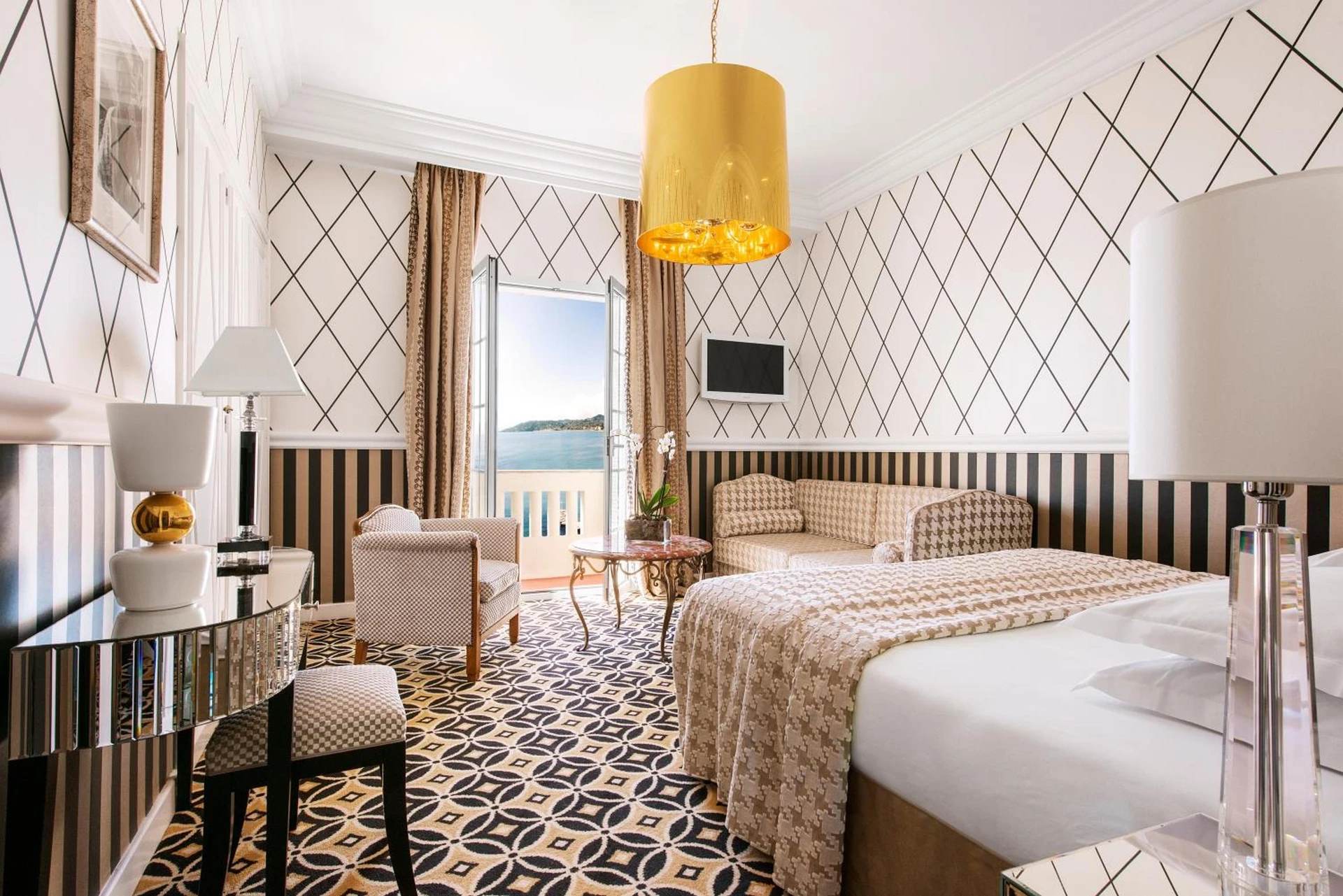 Chambre disponible pour un séminaire d'entreprise à Hôtel Belles Rives - Juan-les-Pins