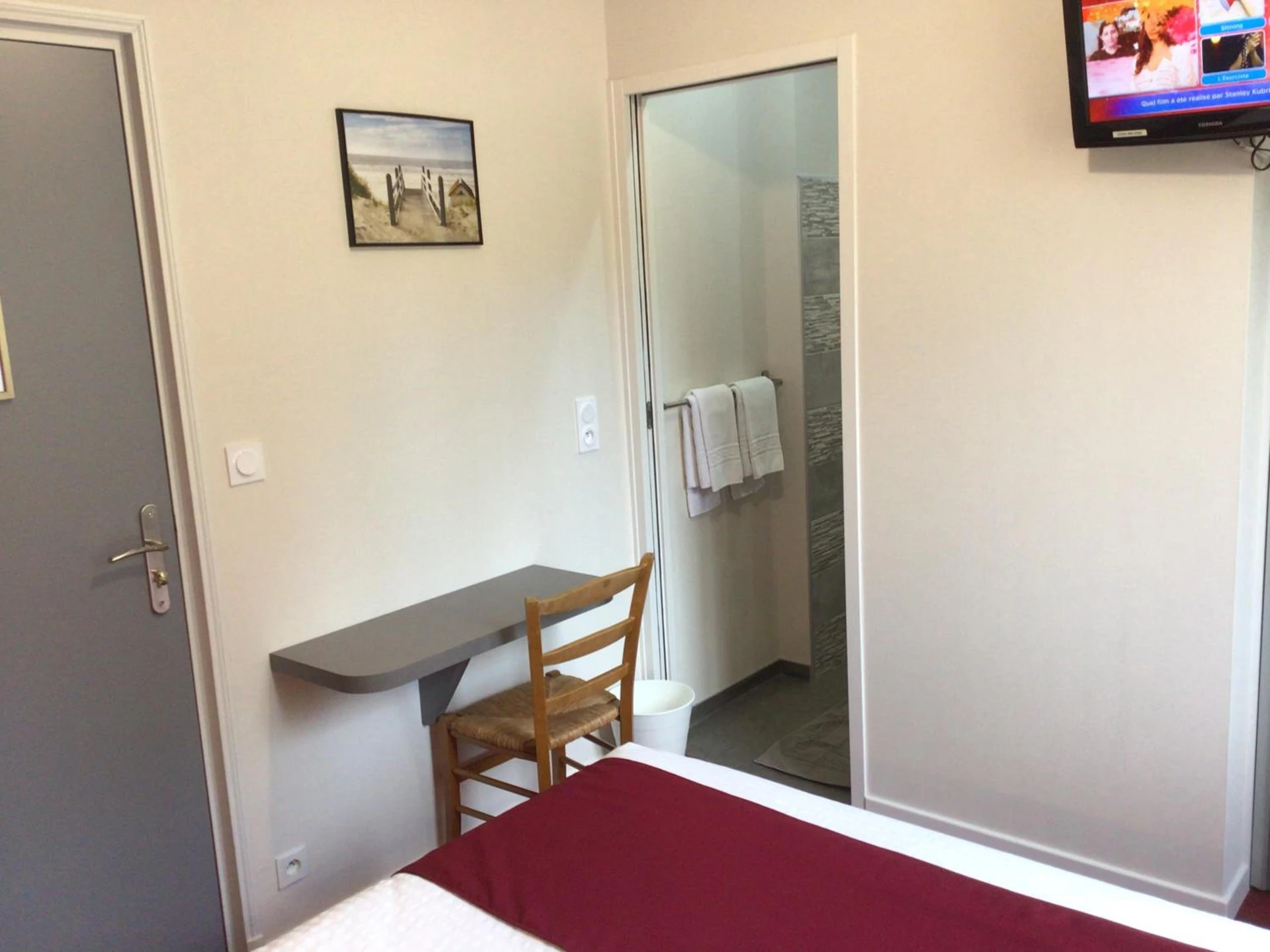Magnifique chambre pour un séminaire d'entreprise à Hôtel Bellevue Bagnoles Normandie - Bagnoles-de-l'Orne