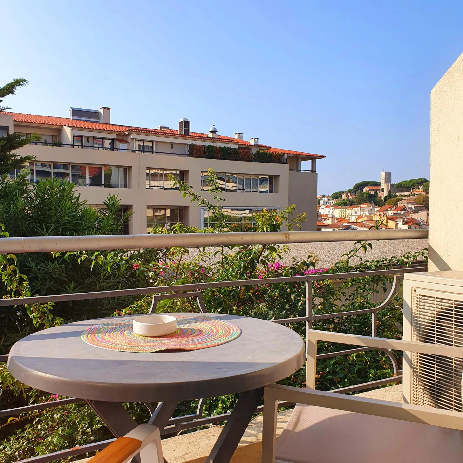 Chambre à Hôtel Bellevue Cannes - Organiser un séminaire d'entreprise à Cannes