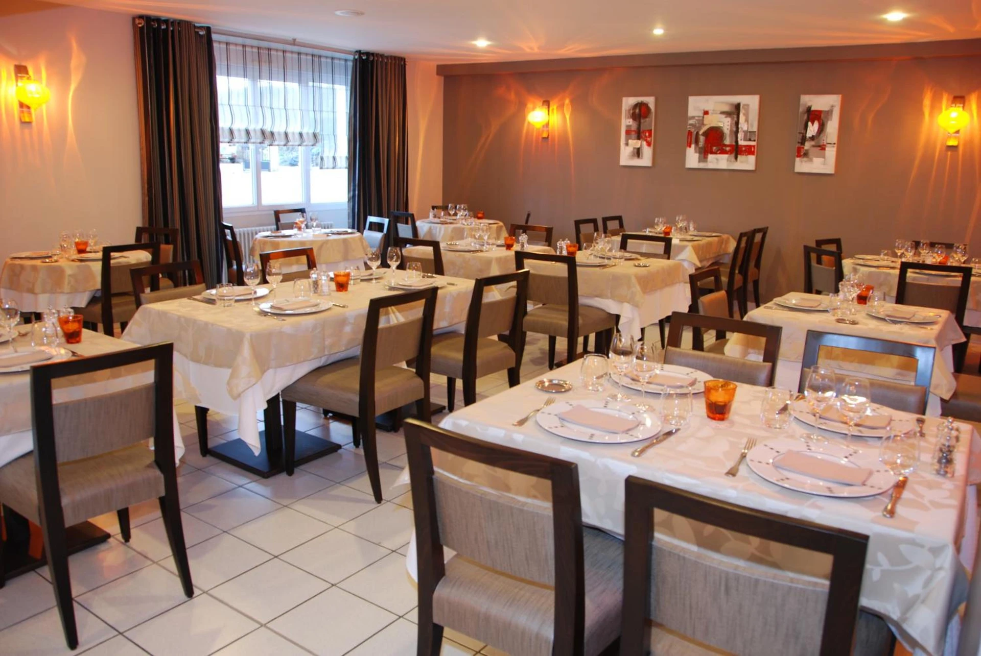 Organiser un séminaire d'entreprise : Logis Hôtel Bellevue à bessines-sur-gartempe