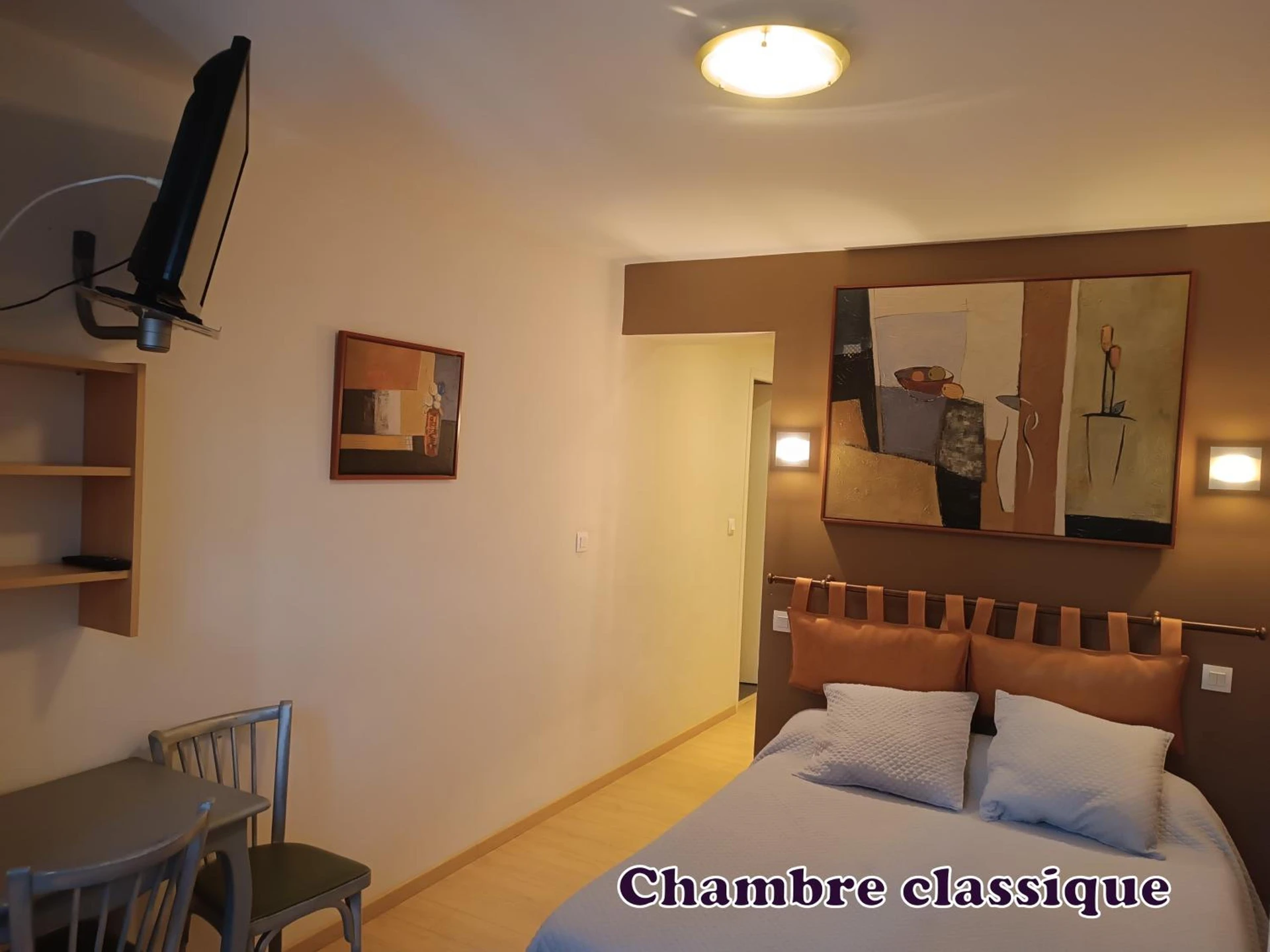 Chambre disponible pour un séminaire d'entreprise à Hôtel Résidence Bergara - Souraïde
