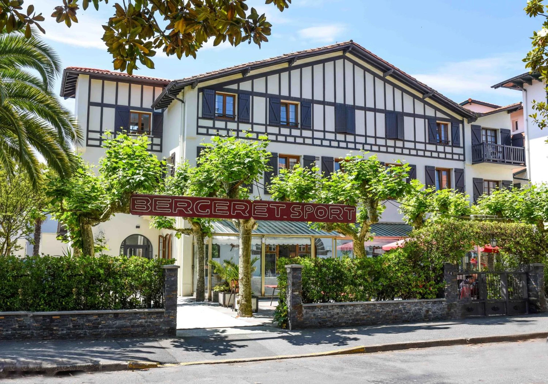 Salle de séminaire à Logis Hotel & Restaurant Bergeret Sport - Organiser un événement professionnel à Hendaye
