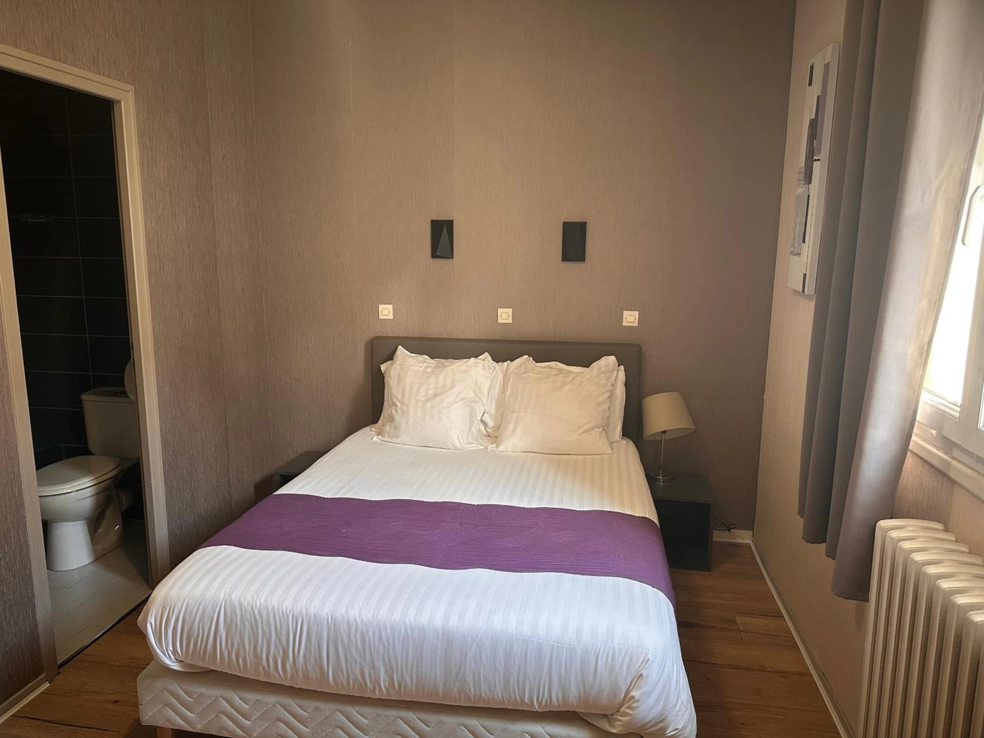 Chambre disponible pour un séminaire d'entreprise à Hotel Berthelot - Royan