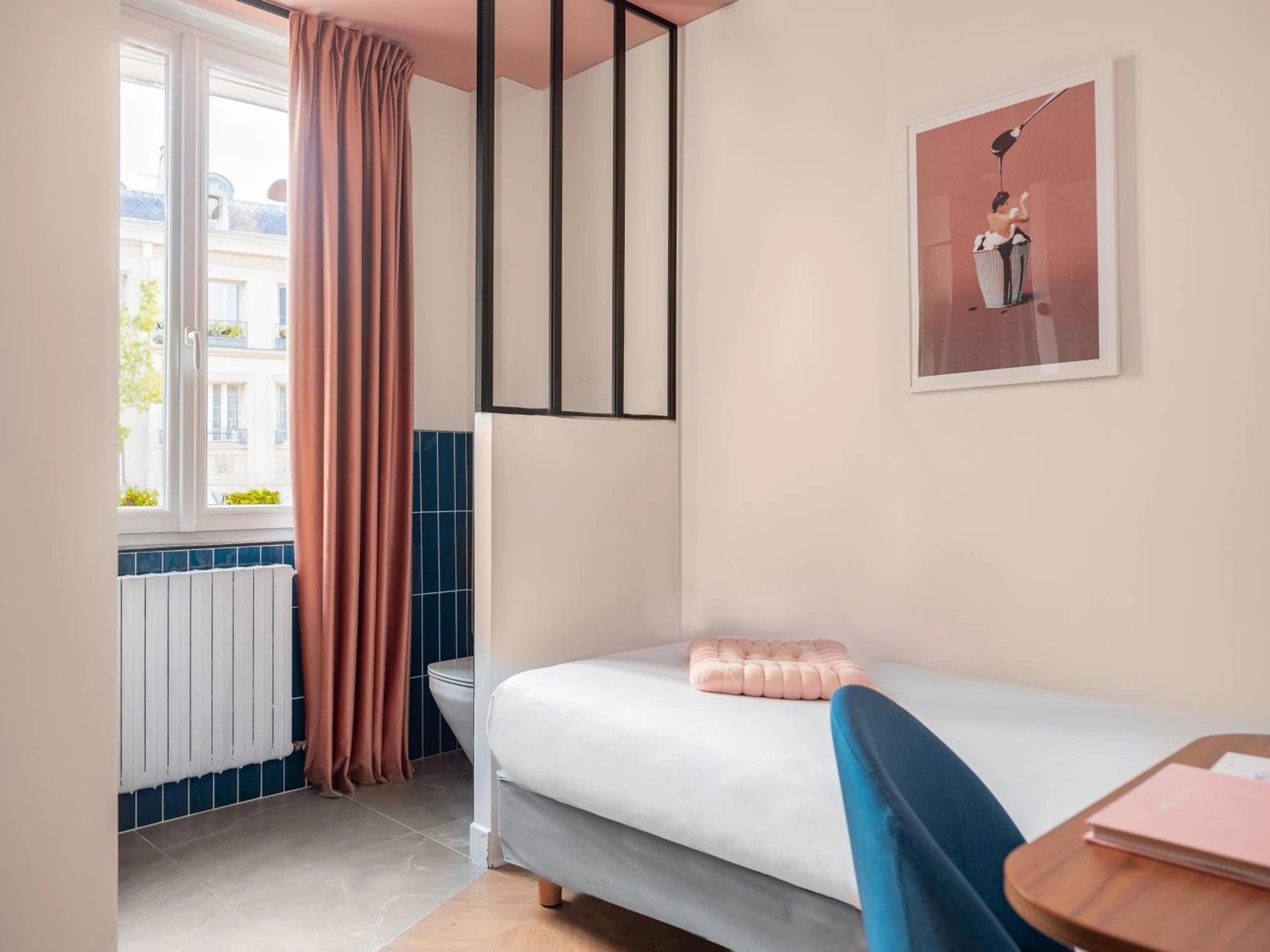 Chambre disponible pour un séminaire d'entreprise à Hôtel Biskui - Levallois-Perret