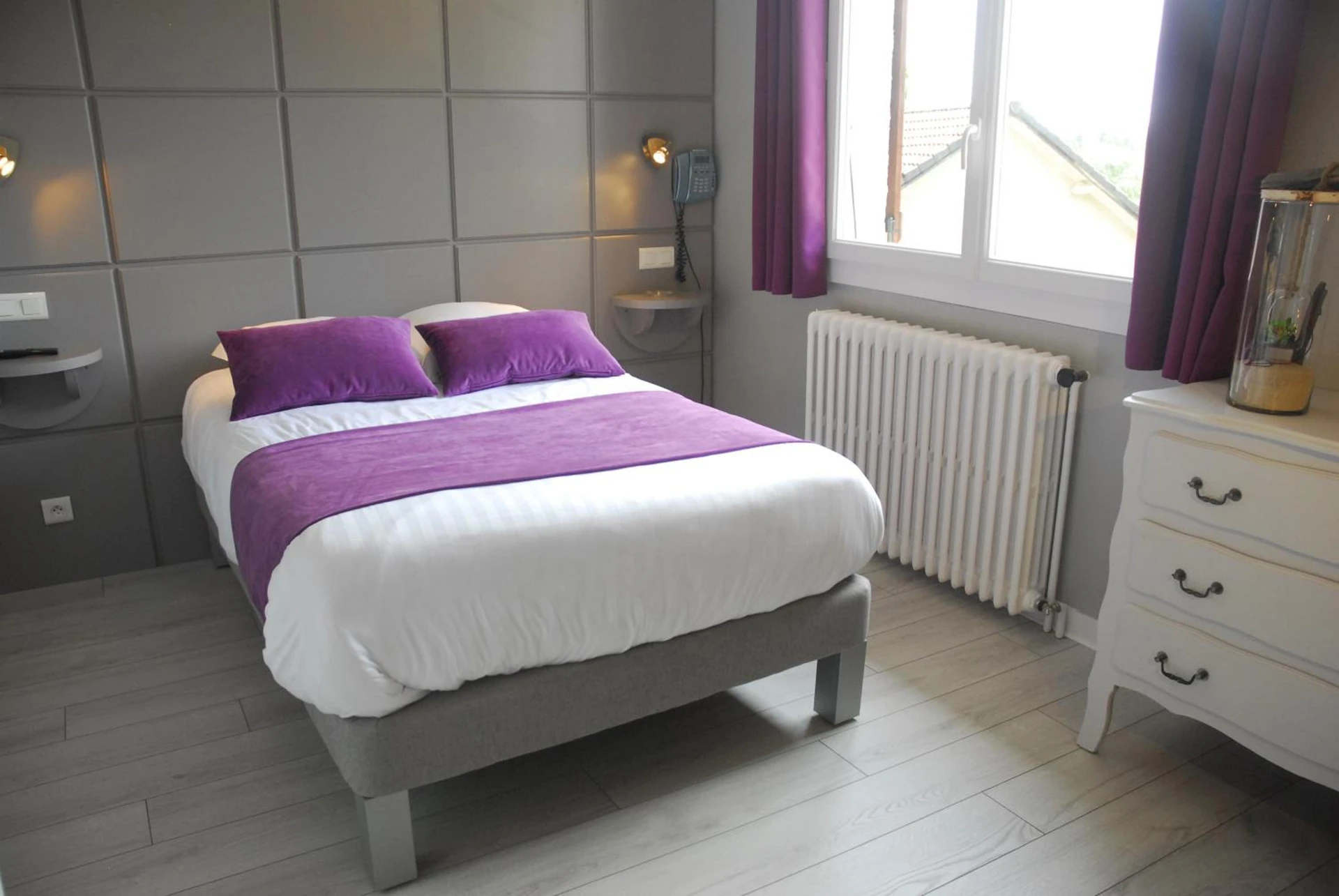 Chambre disponible pour un séminaire d'entreprise à Logis Hôtel Le Relais du Bois Vialotte - Morzine