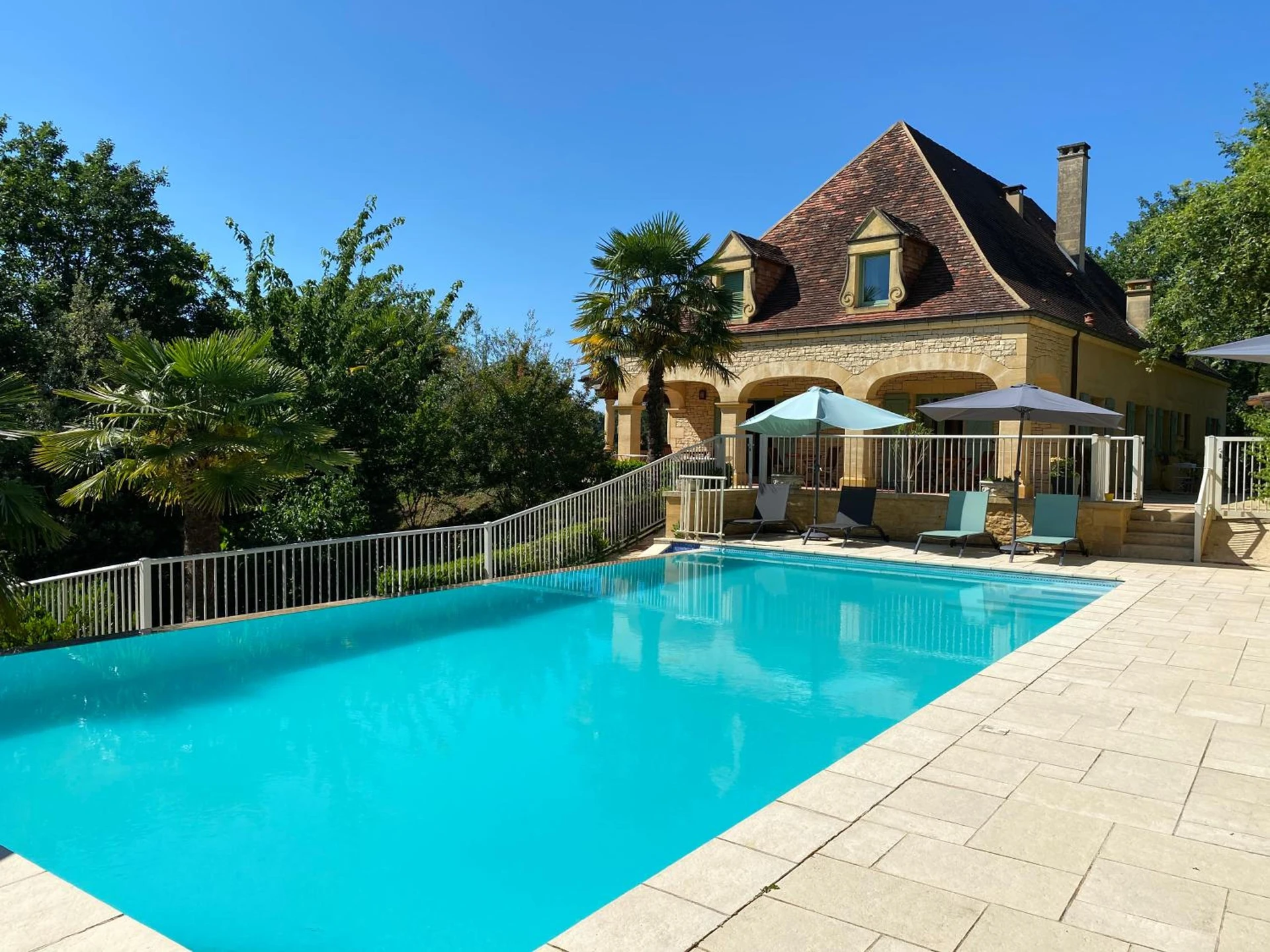 Organiser un séminaire d'entreprise : Hôtel Bon Encontre à sarlat-la-caneda