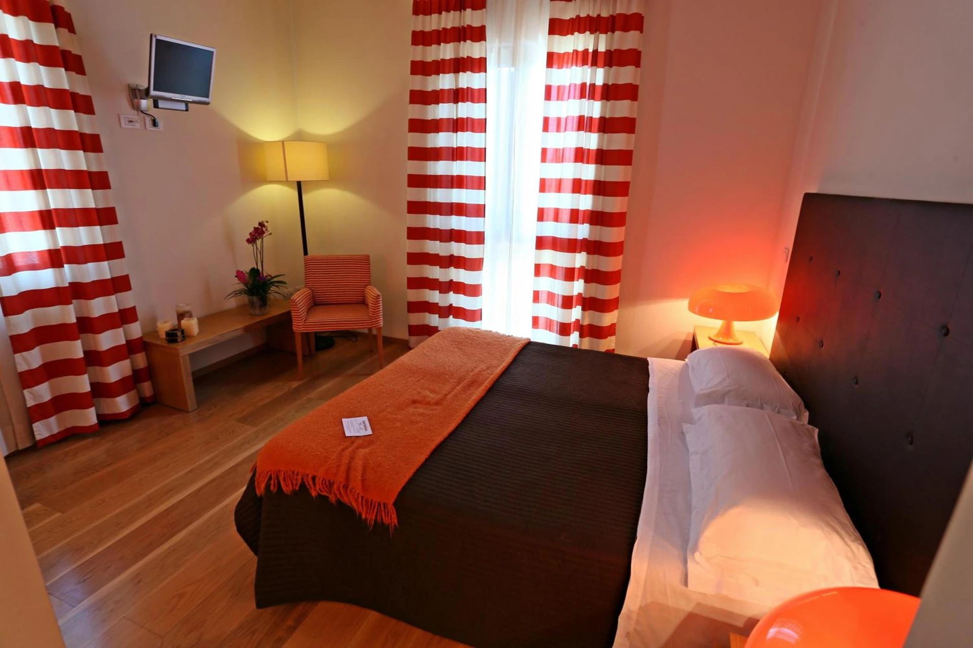 Chambre disponible pour un séminaire d'entreprise à Gare de Bordeaux-Saint-Jean - Troyes