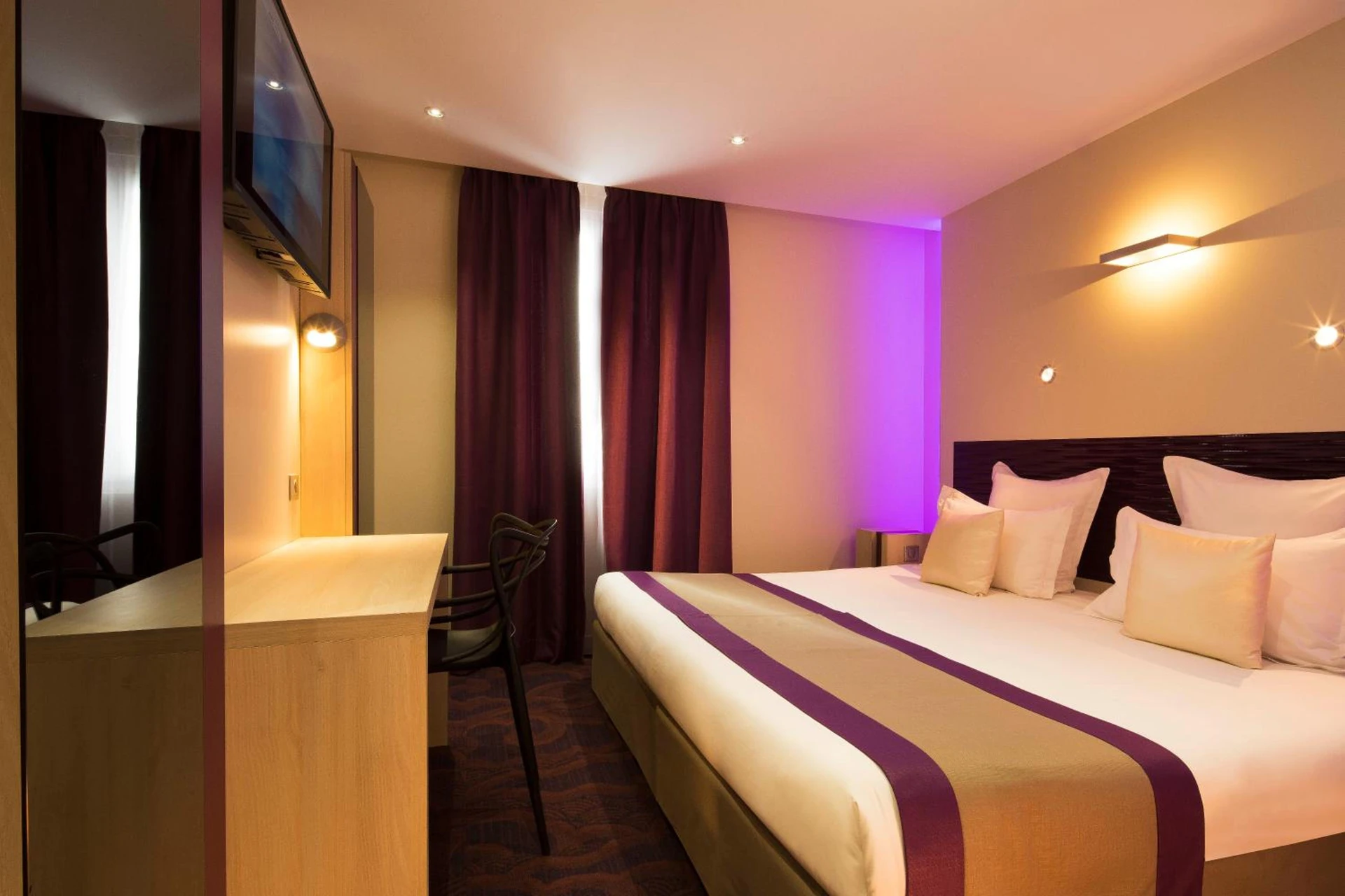 Salle de séminaire à Hôtel Brésil Opéra SPA - Organiser un événement professionnel à Paris