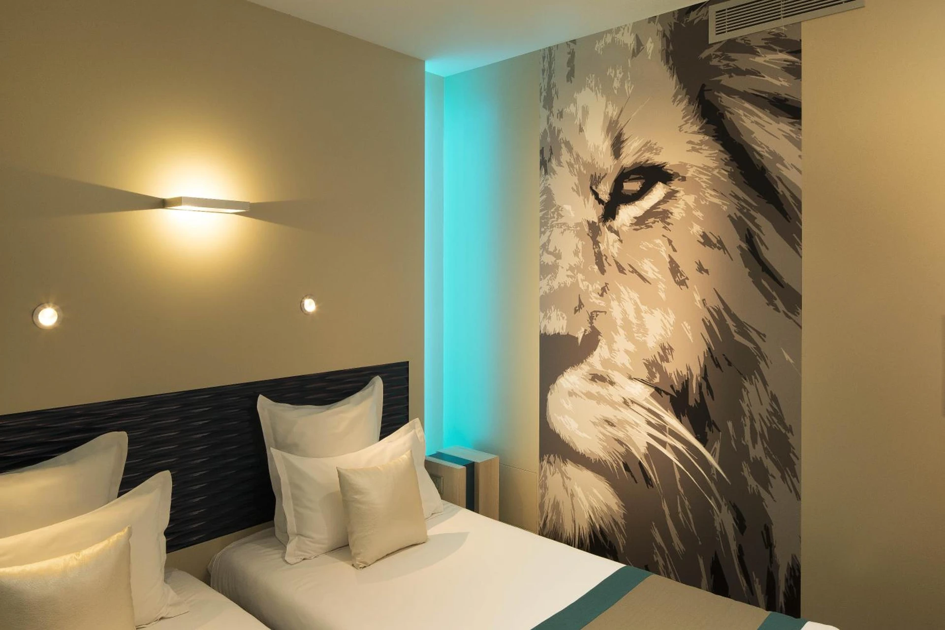Chambre disponible pour un séminaire d'entreprise à Hôtel Brésil Opéra SPA - Paris