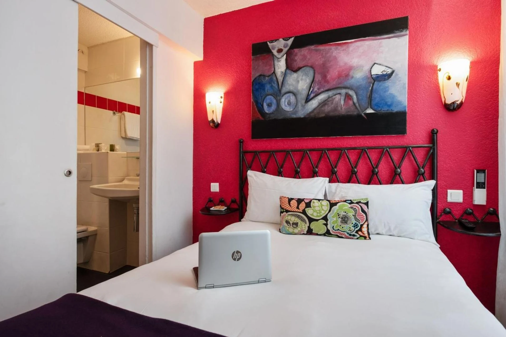 Chambre disponible pour un séminaire d'entreprise à Hôtel Brimer Cannes - Parentignat