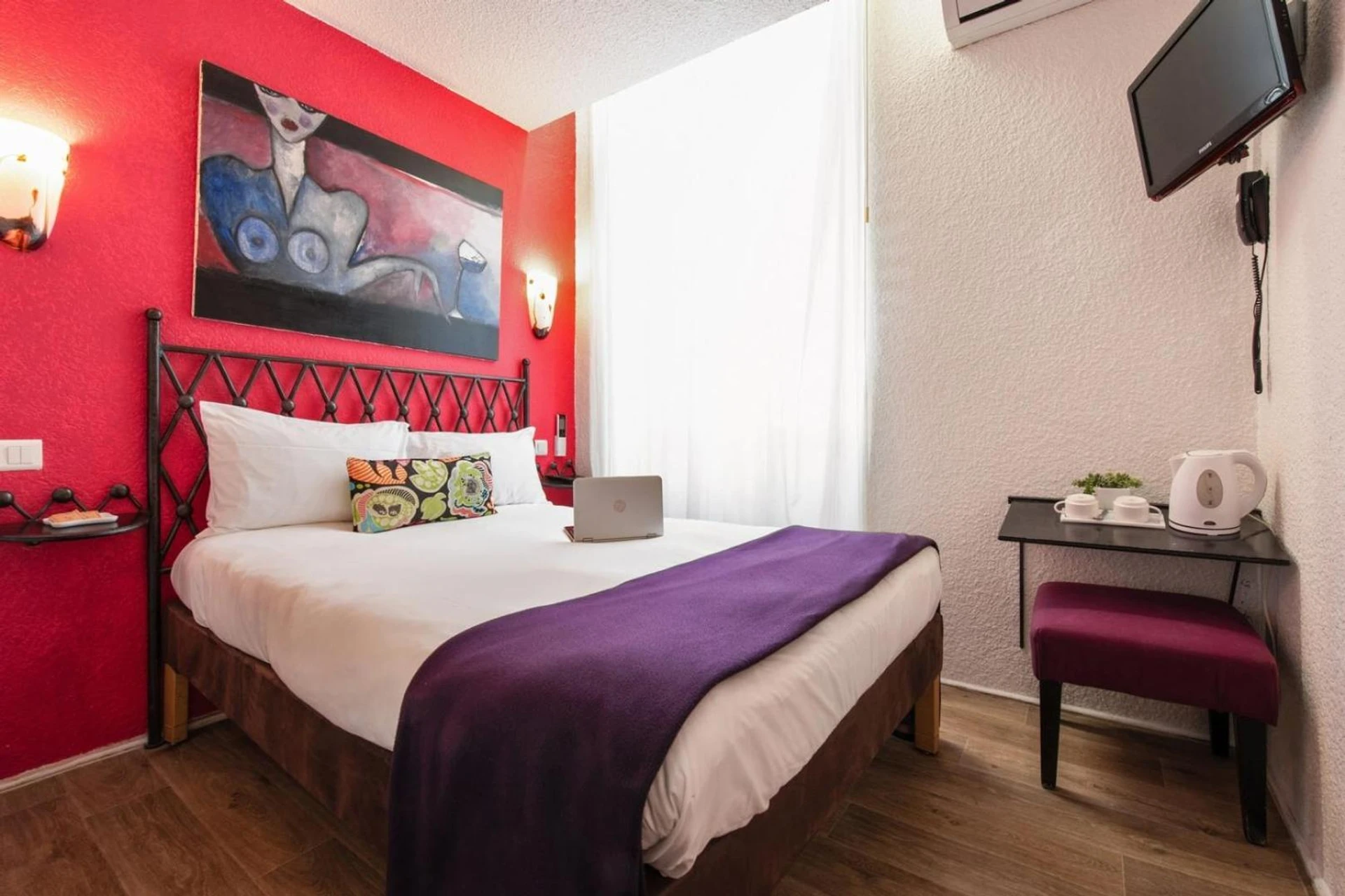 Chambre disponible pour un séminaire d'entreprise à Hôtel Brimer Cannes - Parentignat