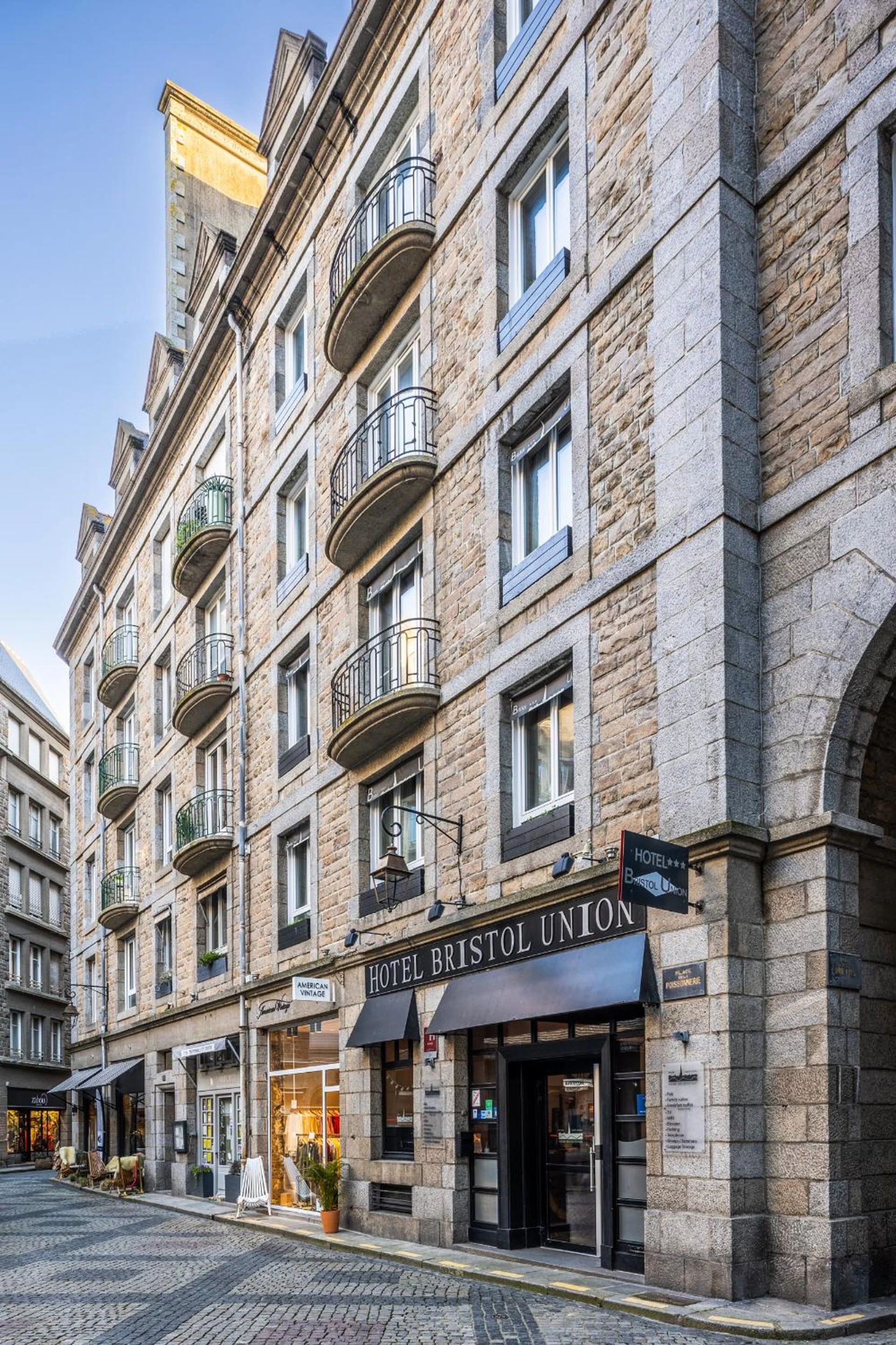 Lieu convivial pour un séminaire d'entreprise à Hôtel Bristol Union Intra Muros - Saint-Malo - En savoir plus 
