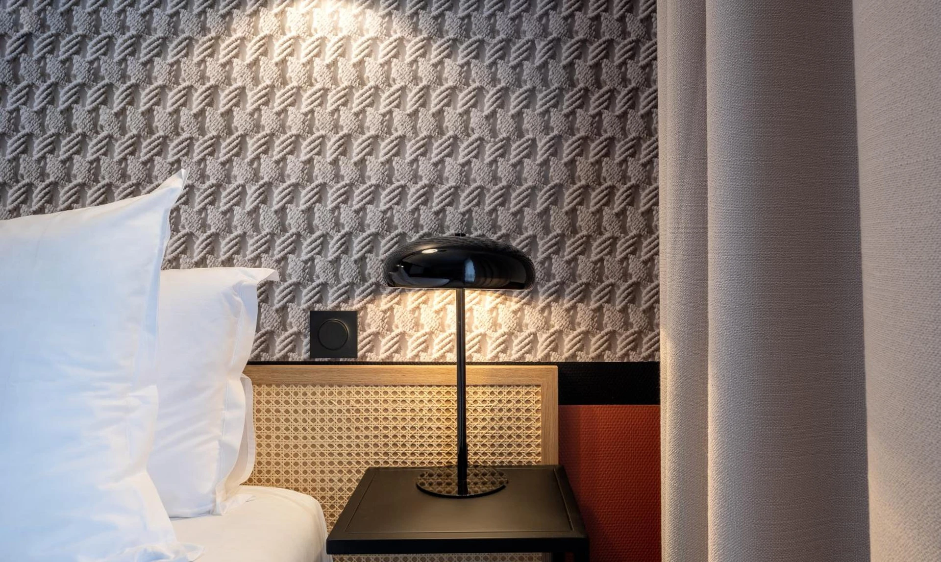Chambre disponible pour un séminaire d'entreprise à Hôtel Bristol Union Intra Muros - Saint-Malo