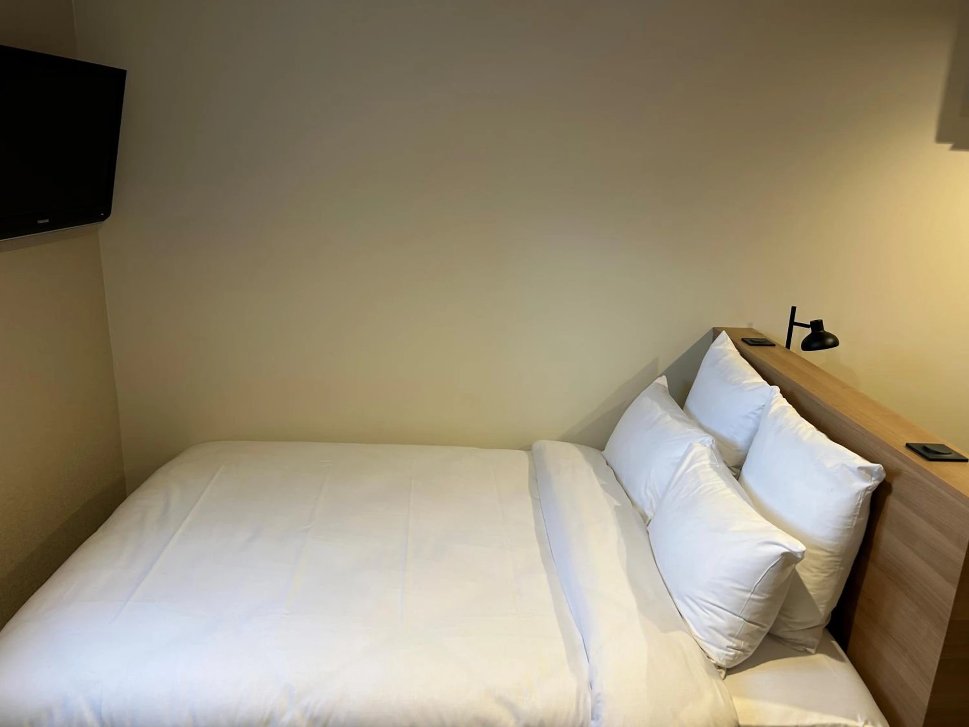 Chambre disponible pour un séminaire d'entreprise à Hôtel Le Bristol Strasbourg Gare - Strasbourg