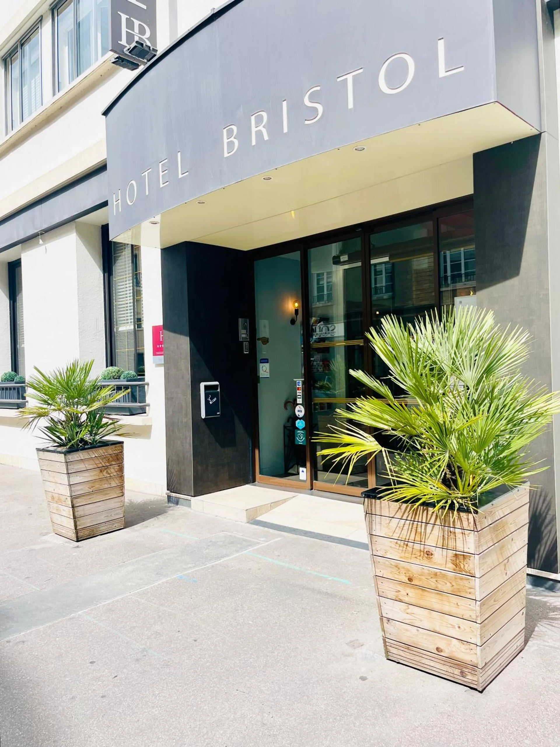 Chambre à L'Hôtel Bristol - Organiser un séminaire d'entreprise à Caen