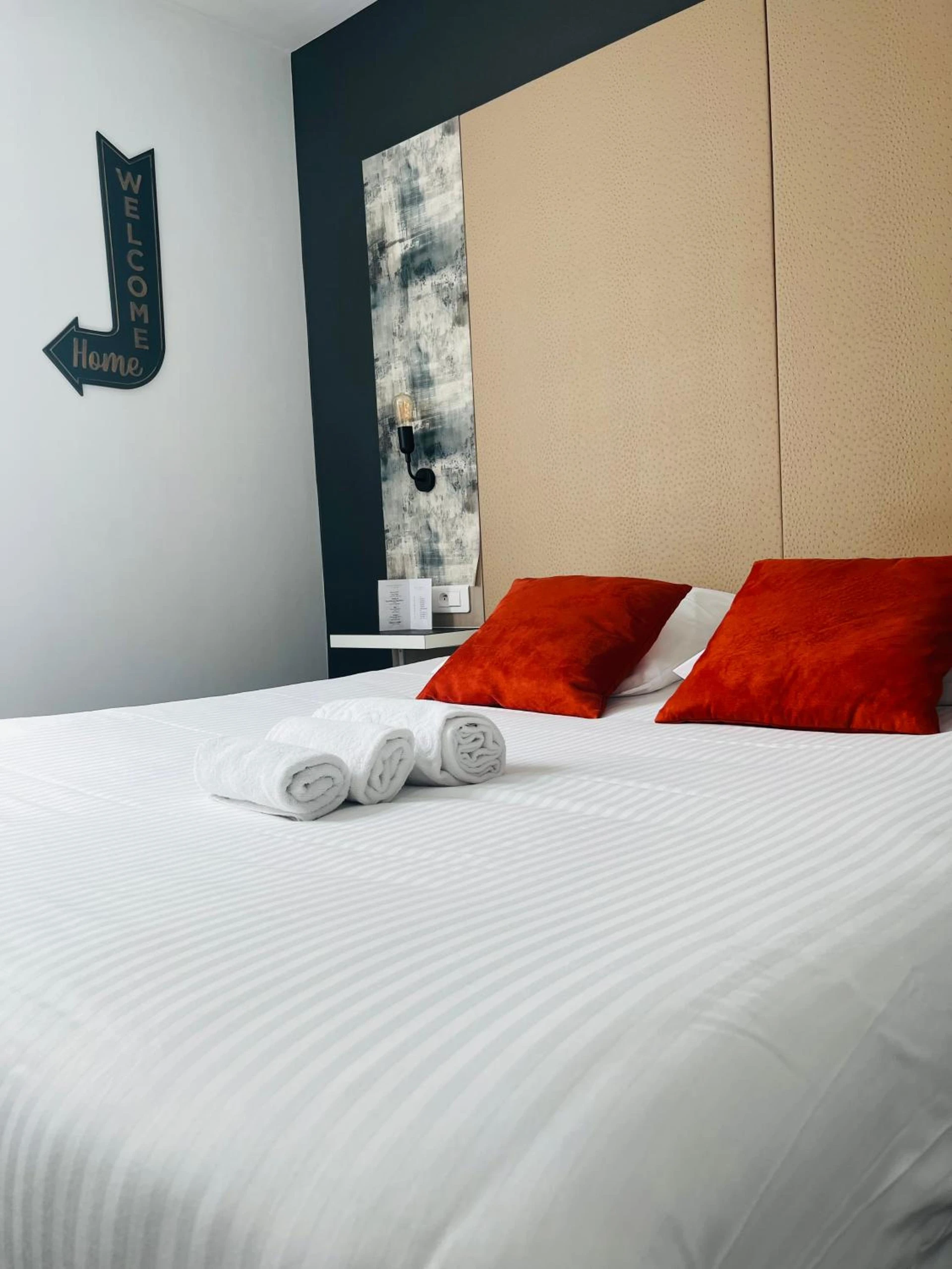 Magnifique chambre pour un séminaire d'entreprise à L'Hôtel Bristol - Caen