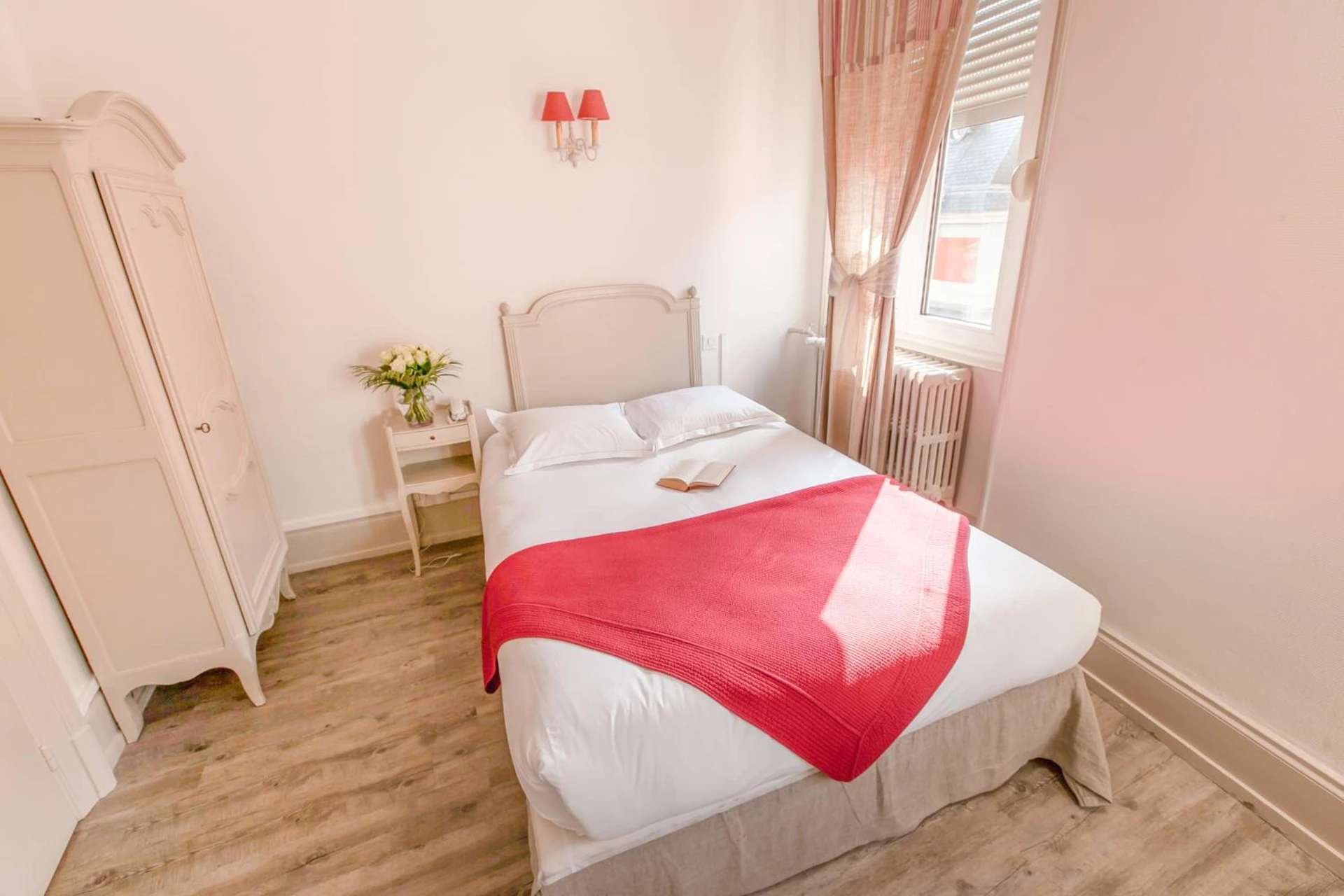 Magnifique chambre pour un séminaire d'entreprise à Brit Hotel Bristol Montbéliard Centre - Montbéliard