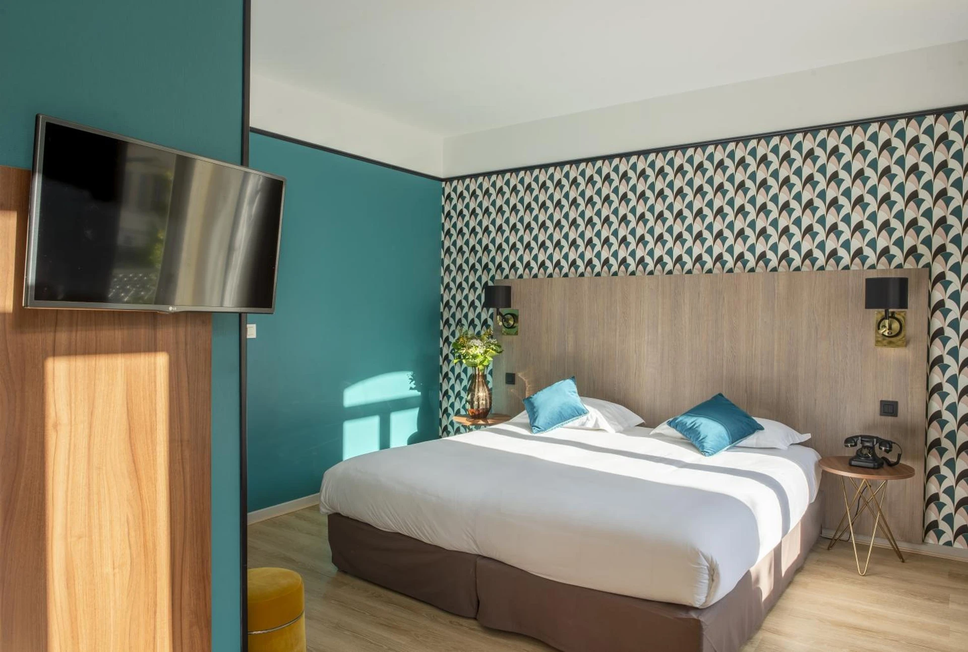 Chambre disponible pour un séminaire d'entreprise à Hôtel Le Bristol - Avignon