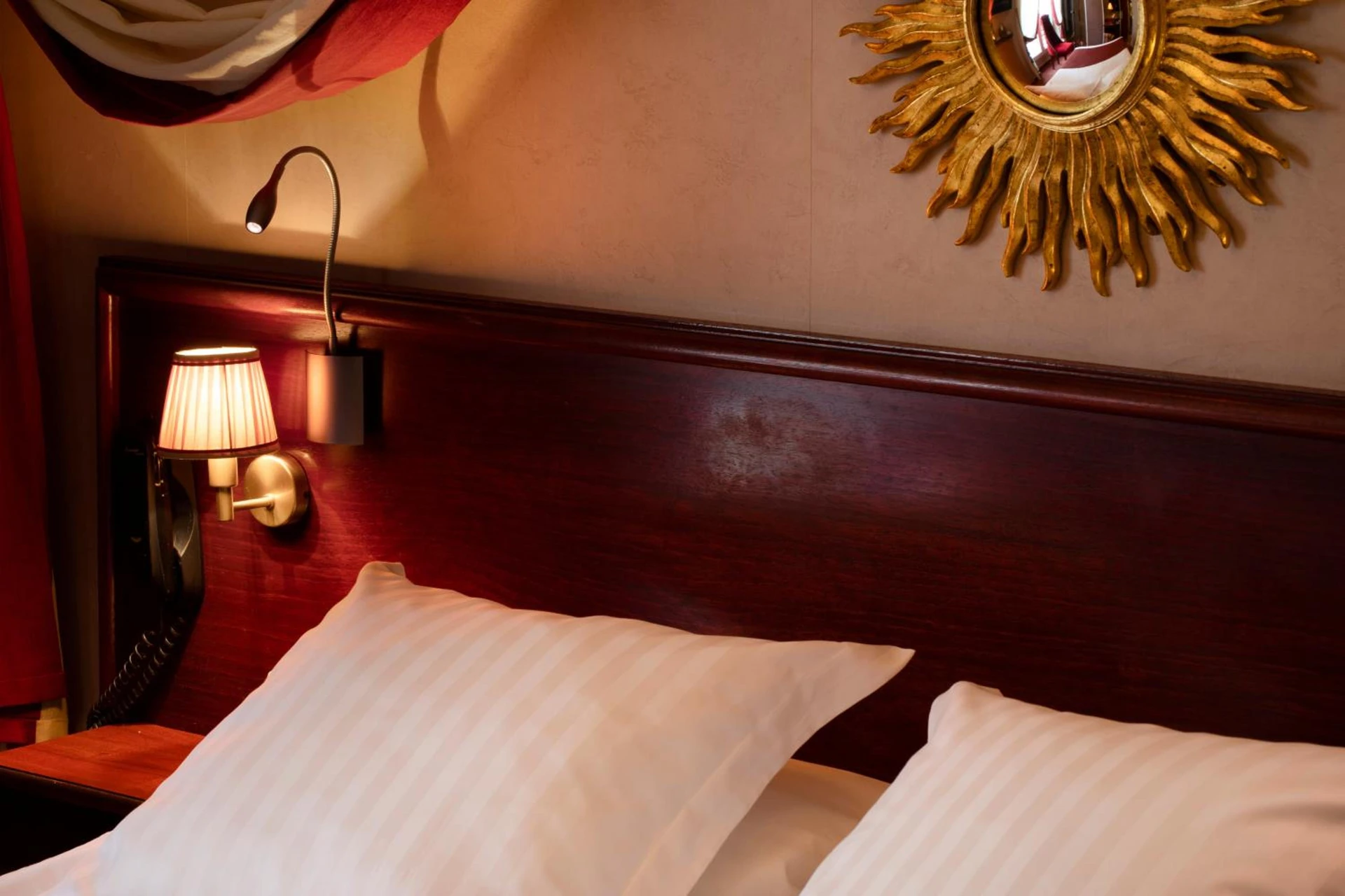 Magnifique chambre pour un séminaire d'entreprise à Hotel Britannique - Paris