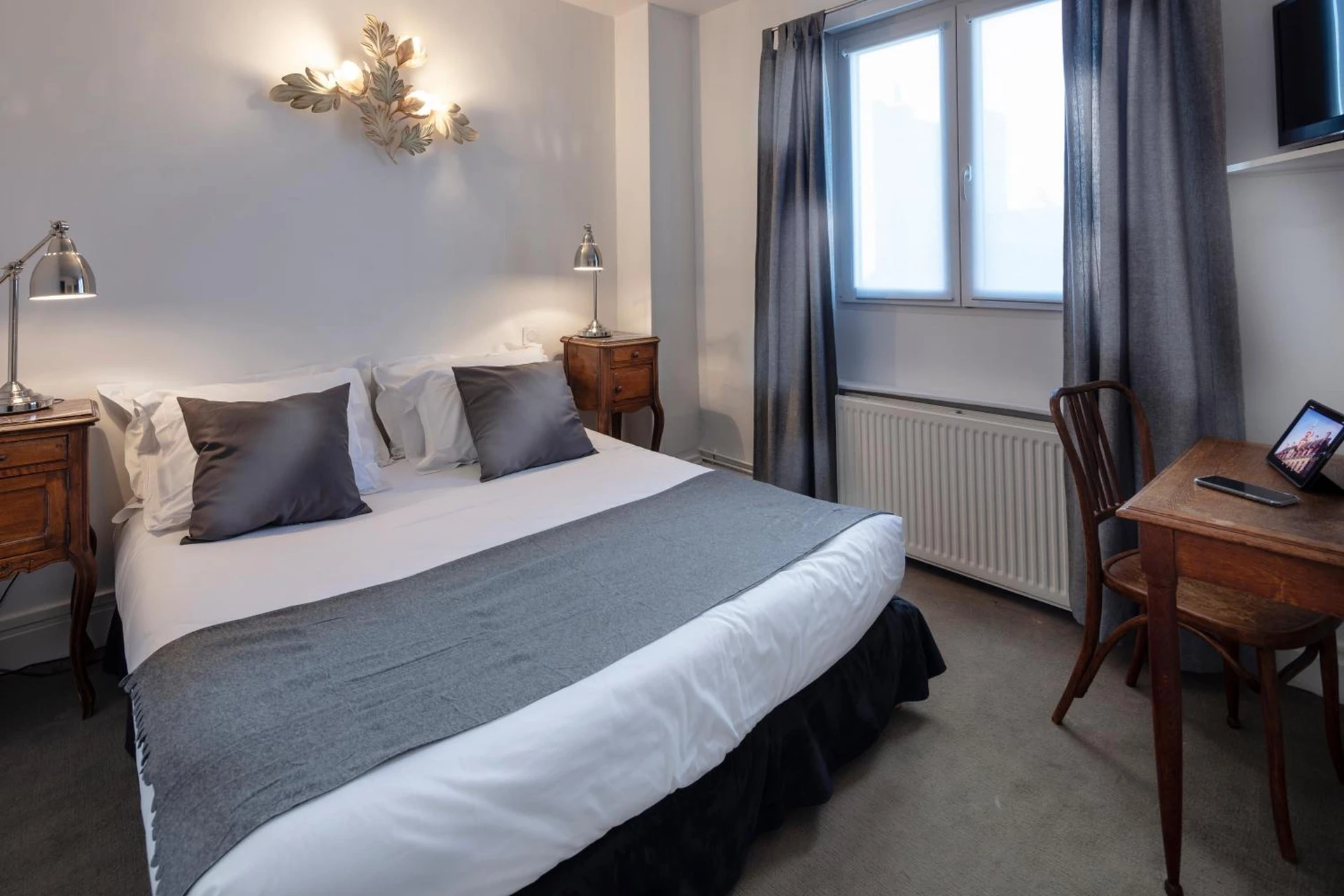 Magnifique chambre pour un séminaire d'entreprise à Brueghel - Lille