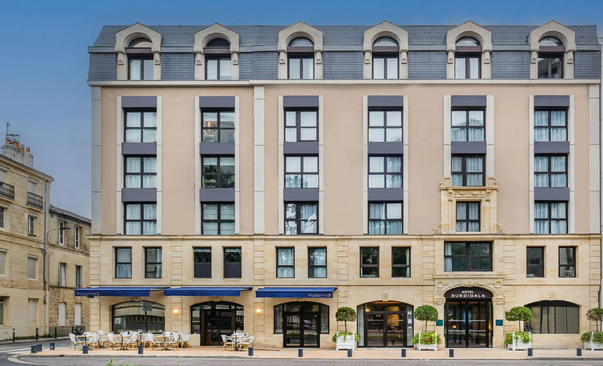 Ambiance de travail pour séminaire d'entreprise à Hôtel Burdigala by Inwood Hotels - Bordeaux