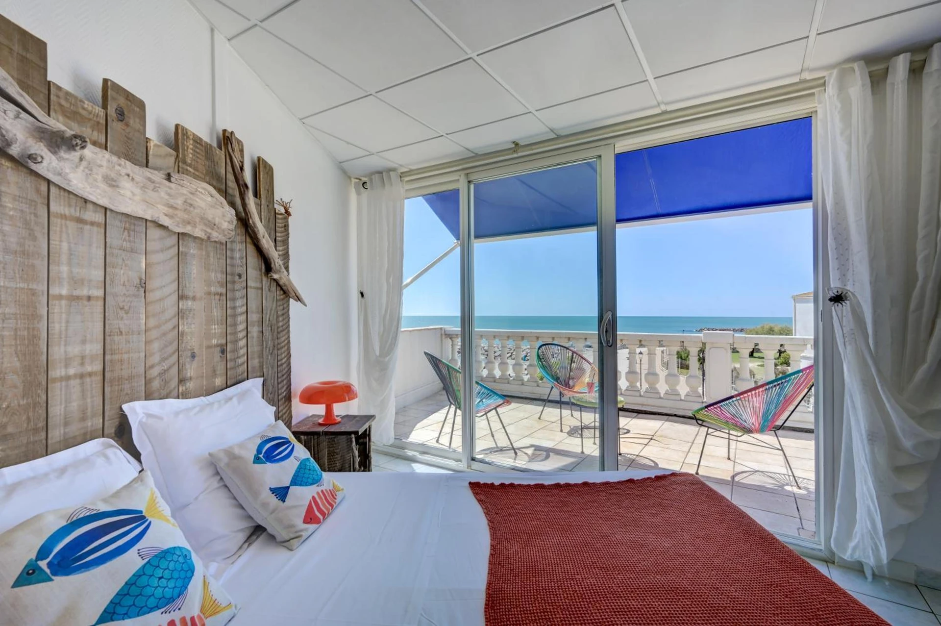 Organiser un séminaire d'entreprise : Hotel Camille à saintes-maries-de-la-mer