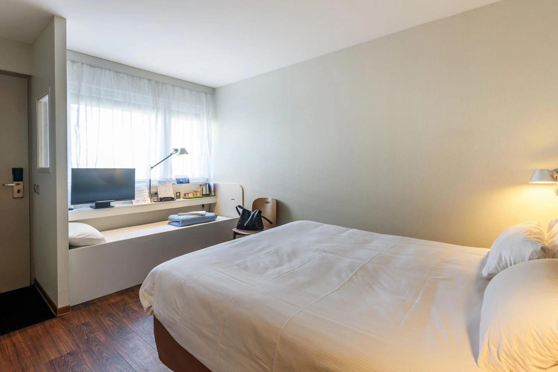 Magnifique chambre pour un séminaire d'entreprise à Campanile Albi Centre - Albi