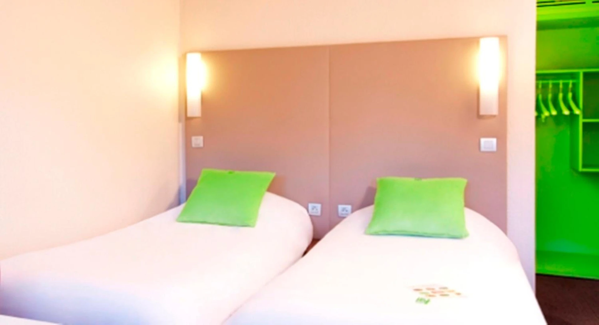 Chambre disponible pour un séminaire d'entreprise à Campanile Biarritz - Biarritz
