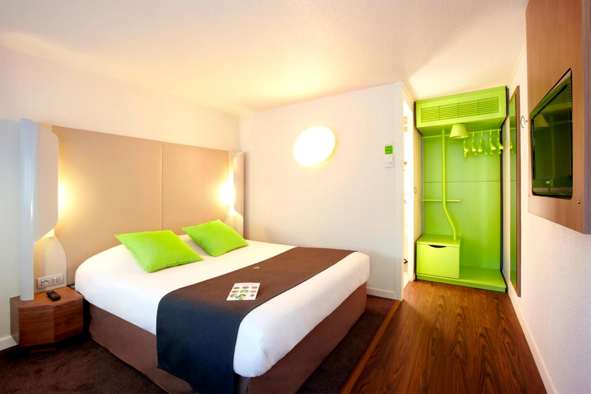 Chambre disponible pour un séminaire d'entreprise à Campanile Bordeaux Nord - Le Lac - Bordeaux