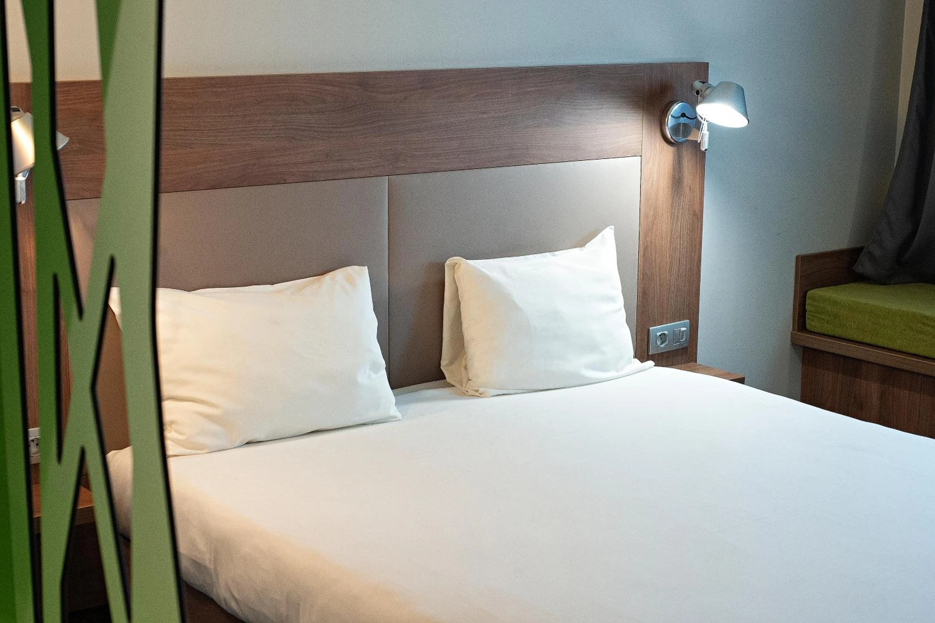 Chambre disponible pour un séminaire d'entreprise à Campanile Clermont Ferrand Centre - Clermont-Ferrand