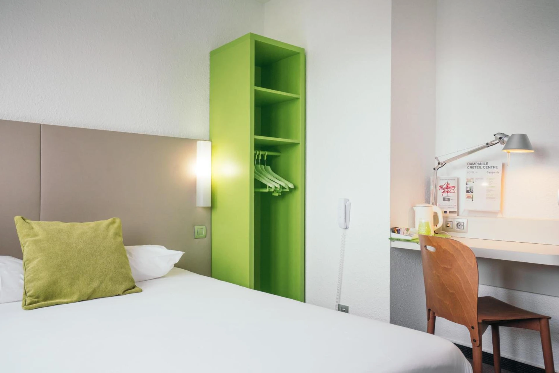Magnifique chambre pour un séminaire d'entreprise à Campanile Créteil Centre - Créteil