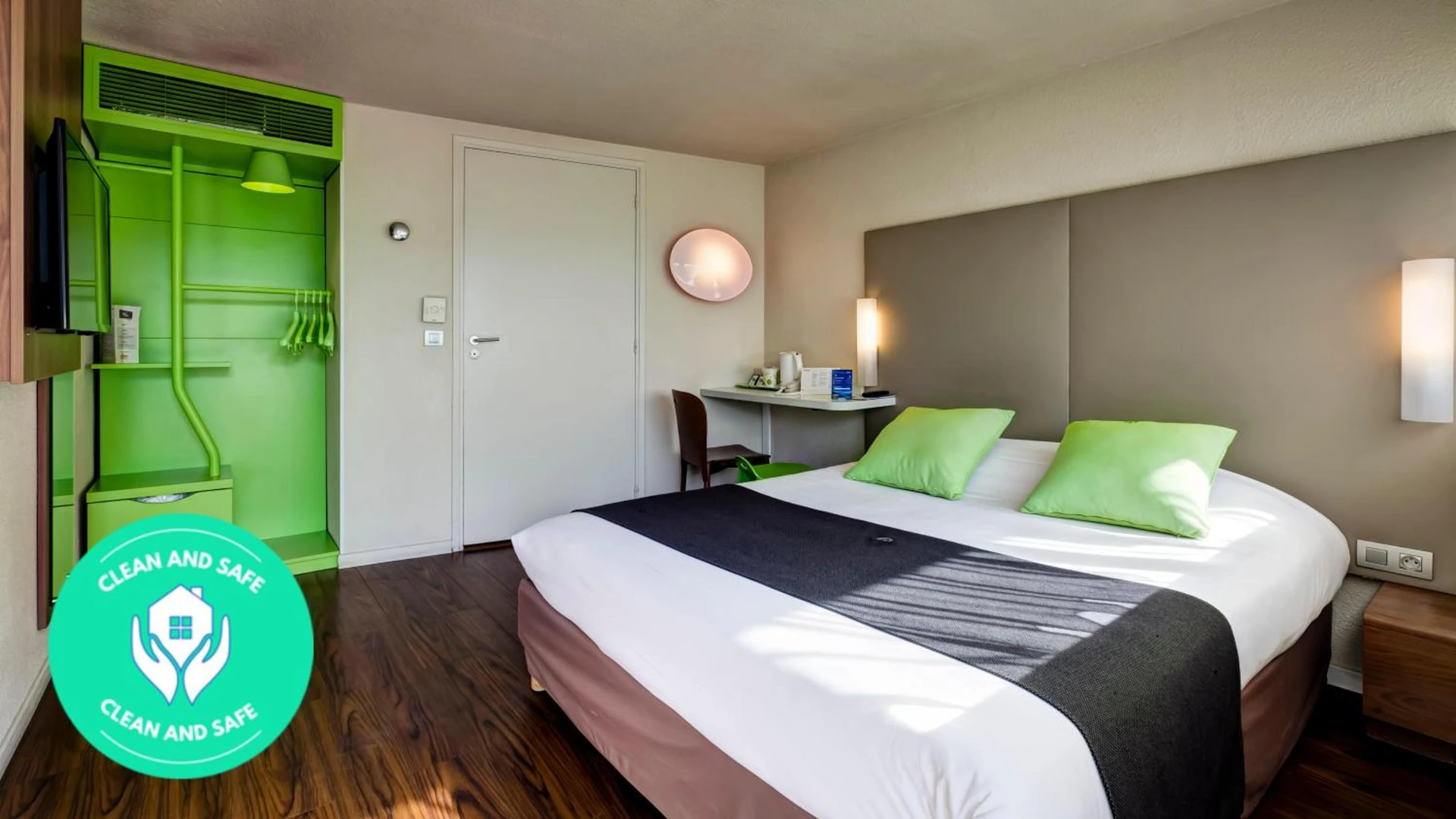 Chambre disponible pour un séminaire d'entreprise à Campanile Evry Ouest - Corbeil Essonnes - Corbeil-Essonnes