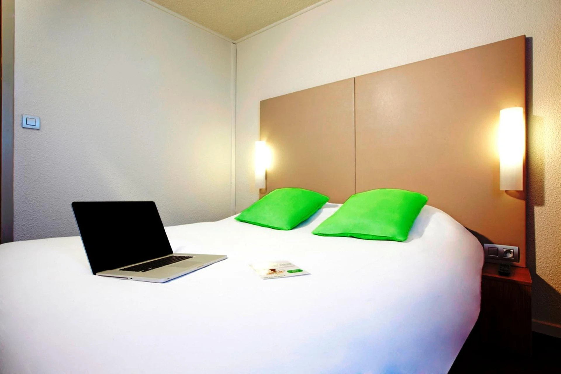 Magnifique chambre pour un séminaire d'entreprise à Campanile Paris Ouest - Gennevilliers Barbanniers - Gennevilliers