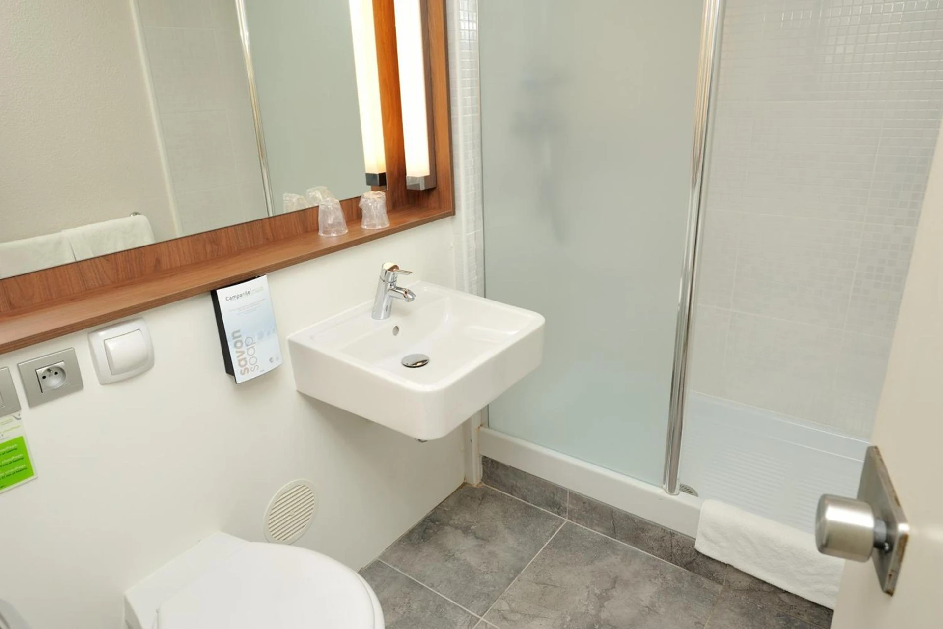 Chambre disponible pour un séminaire d'entreprise à Campanile Grenoble Sud - Seyssins - Seyssins