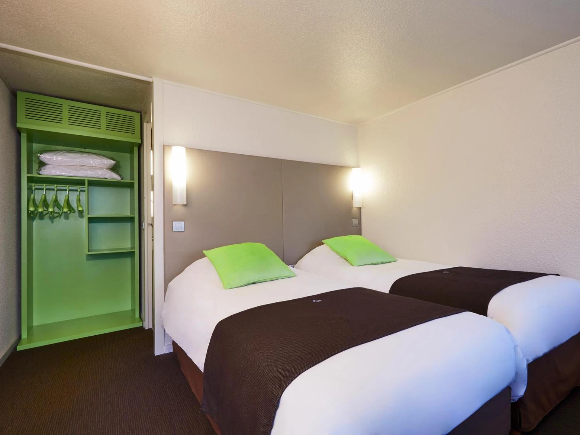 Magnifique chambre pour un séminaire d'entreprise à Campanile Gueret - Guéret