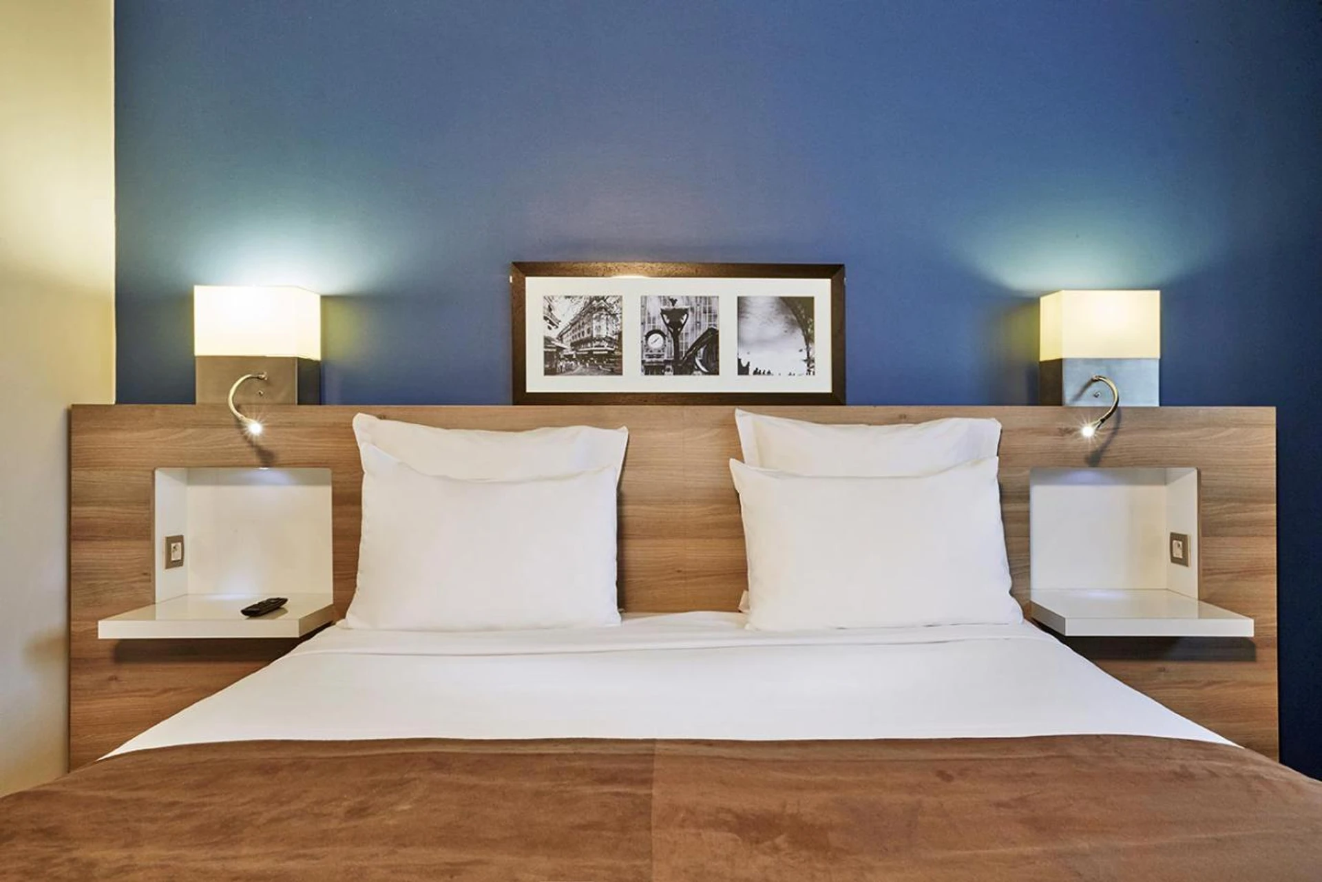 Chambre disponible pour un séminaire d'entreprise à Campanile Le Bourget – Airport - Varennes-Vauzelles